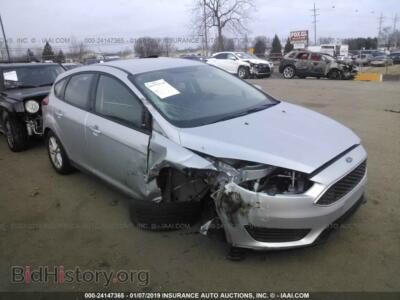 2016 Ford FOCUS, серебристый — VIN 1FADP3K26GL358148, IAAI