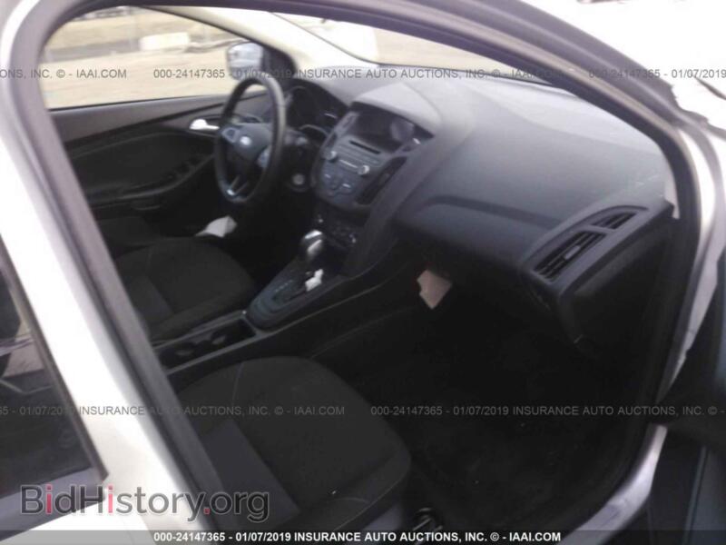 2016 Ford FOCUS (VIN 1FADP3K26GL358148) — фото 5 из 10