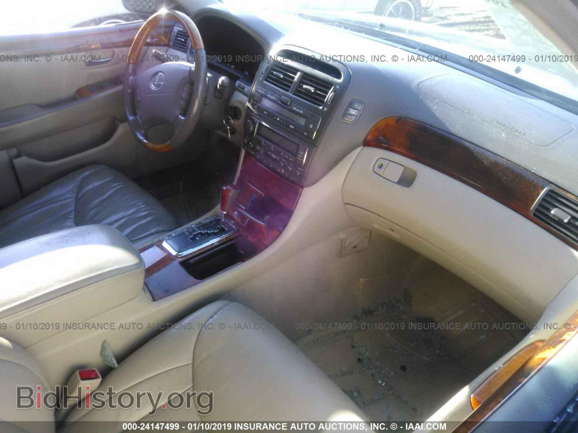 2001 LEXUS LS - VIN: JTHBN30F810008444 - Photo 5