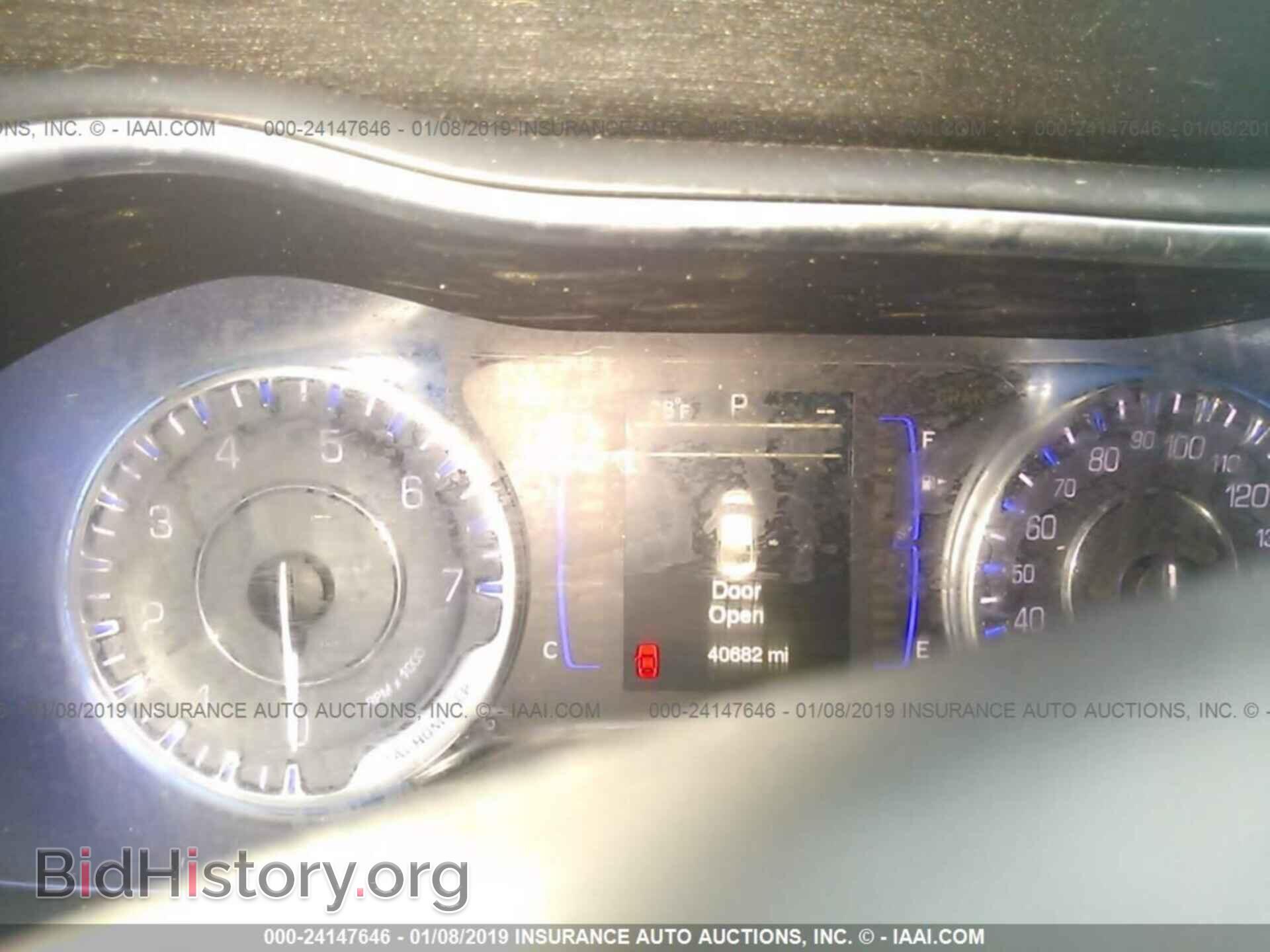 2016 CHRYSLER 200 - VIN: 1C3CCCAB5GN122974 - Фото 7