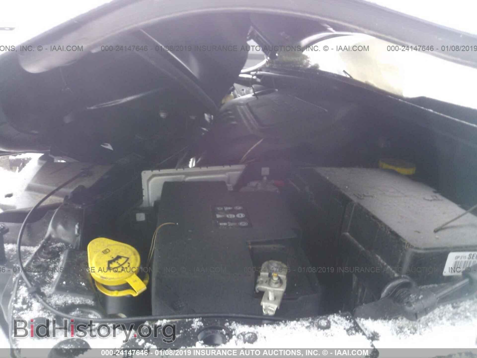 2016 CHRYSLER 200 - VIN: 1C3CCCAB5GN122974 - Фото 10