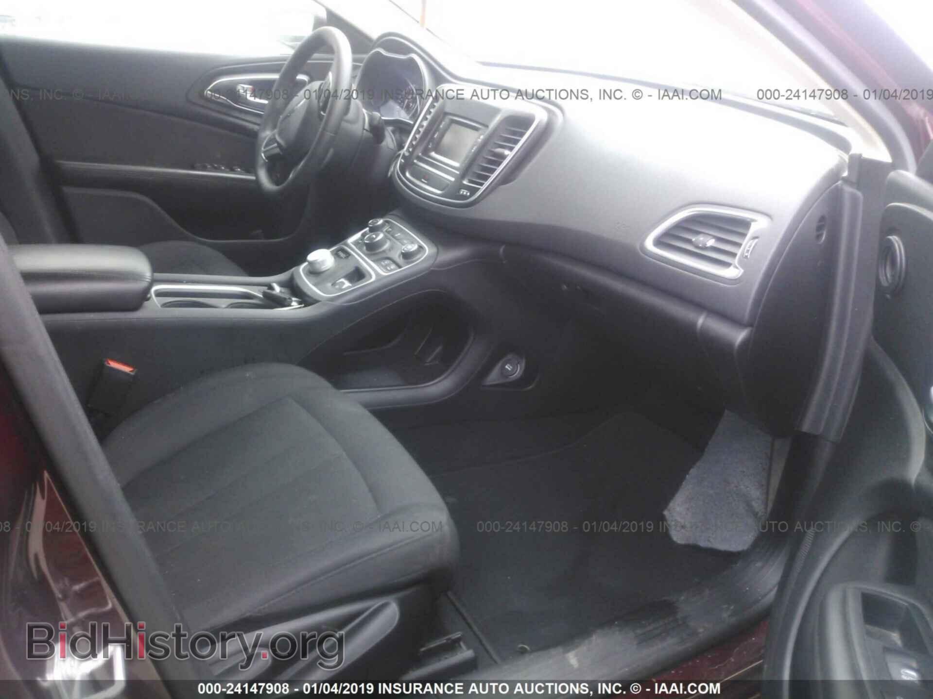 2016 CHRYSLER 200 - VIN: 1C3CCCAB4GN101940 - Photo 5