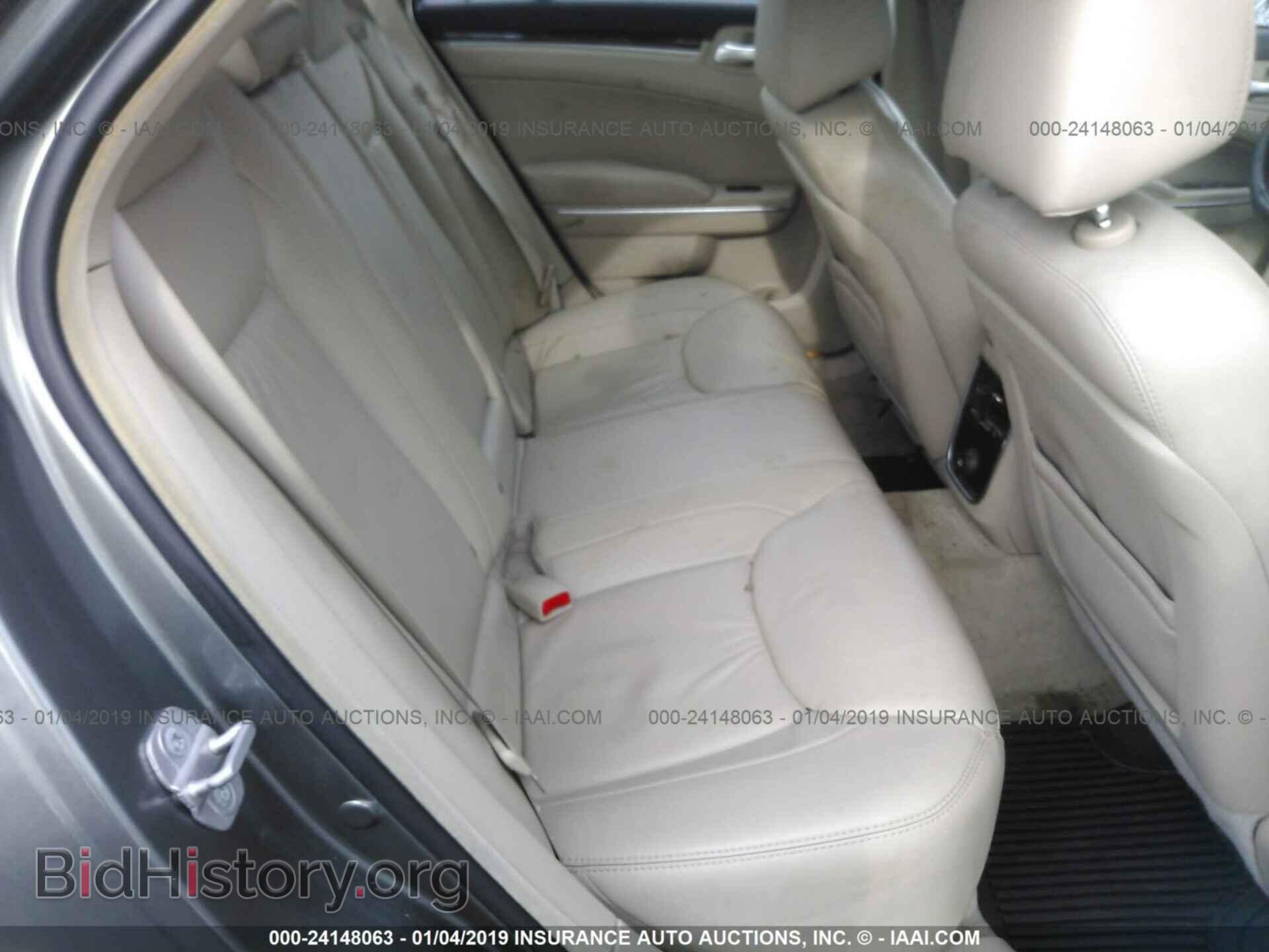 2011 CHRYSLER 300 - VIN: 2C3CA5CG5BH592417 - Фото 8