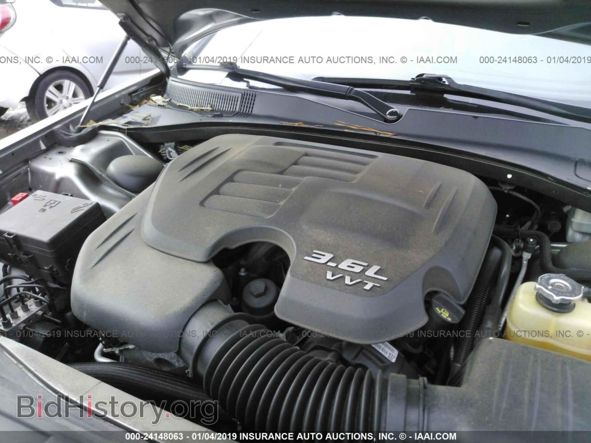 2011 CHRYSLER 300 - VIN: 2C3CA5CG5BH592417 - Фото 10