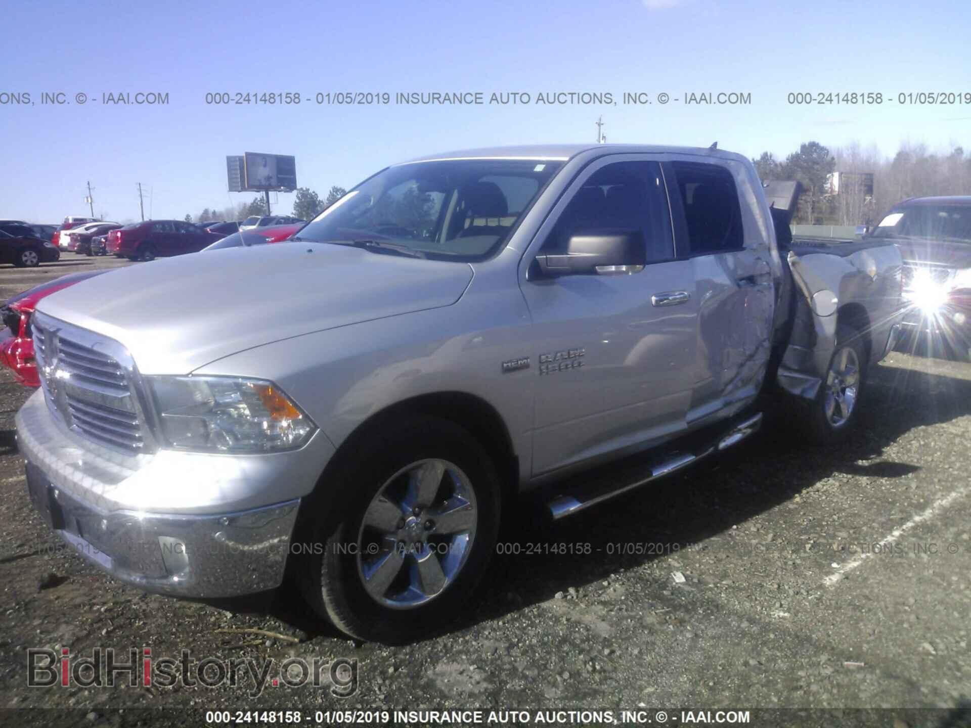 2017 RAM 1500 - VIN: 1C6RR6LT9HS610119 - Photo 2