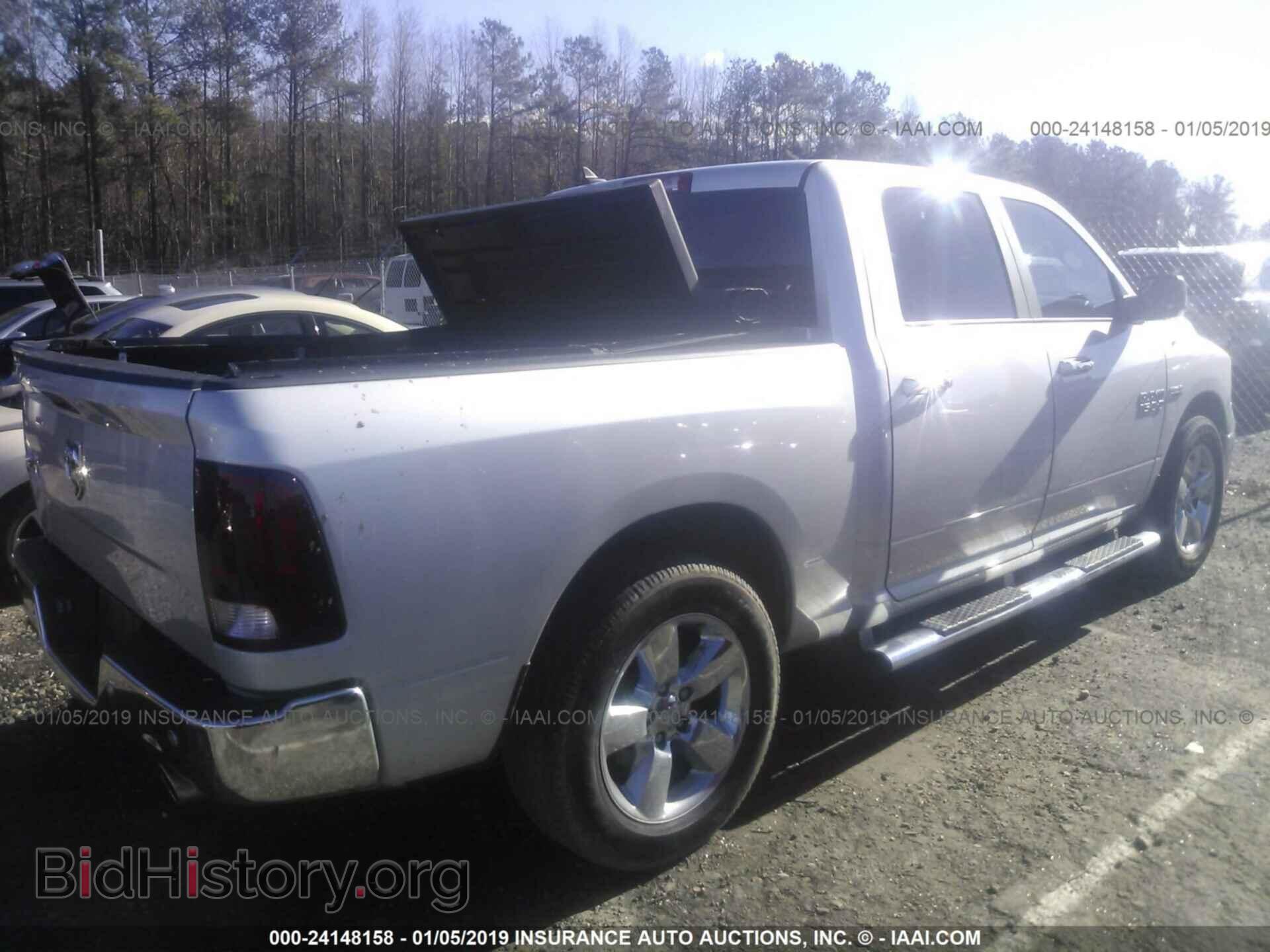 2017 RAM 1500 - VIN: 1C6RR6LT9HS610119 - Photo 4