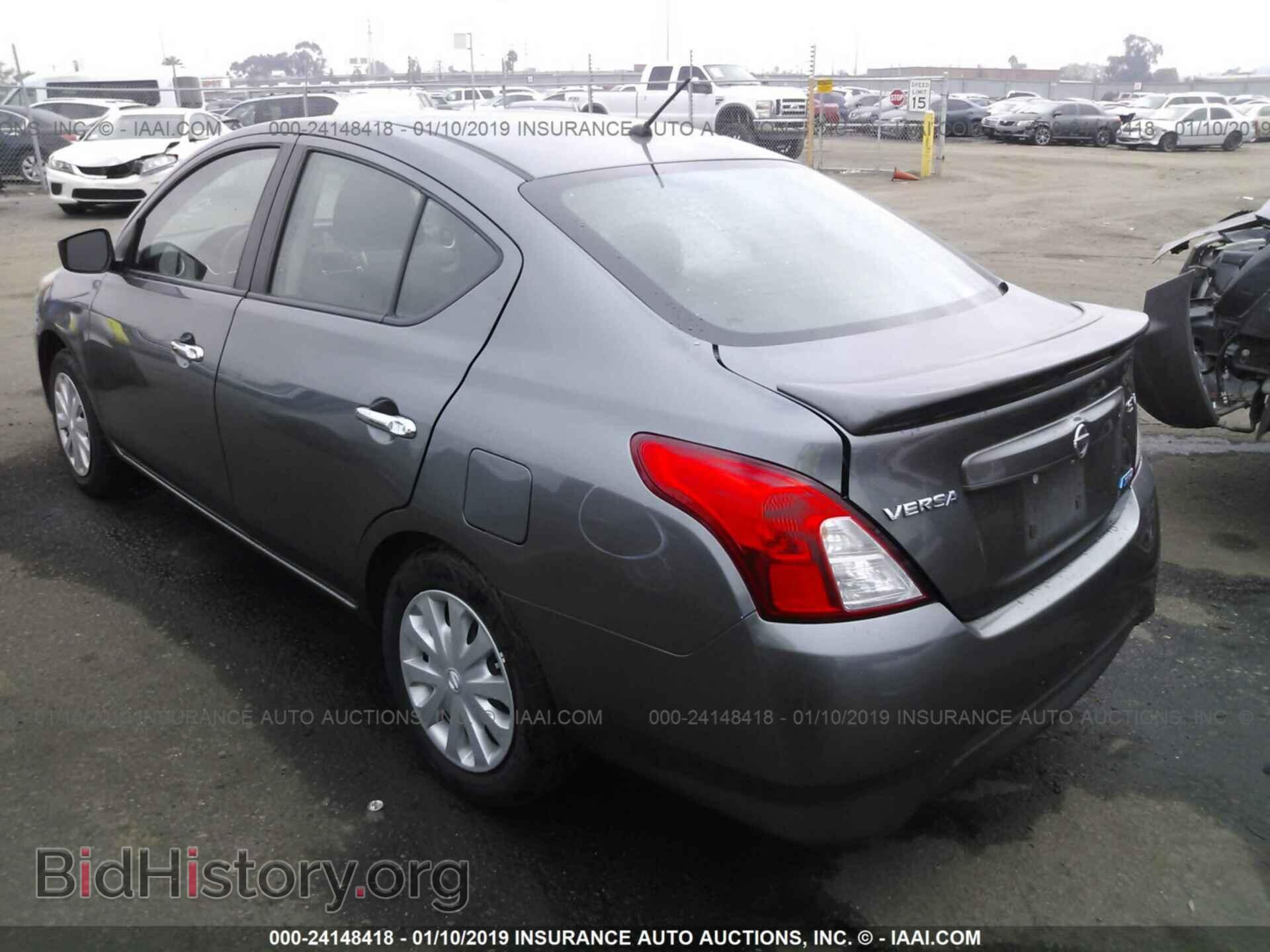 2016 NISSAN VERSA - VIN: 3N1CN7AP2GL811950 - Фото 3