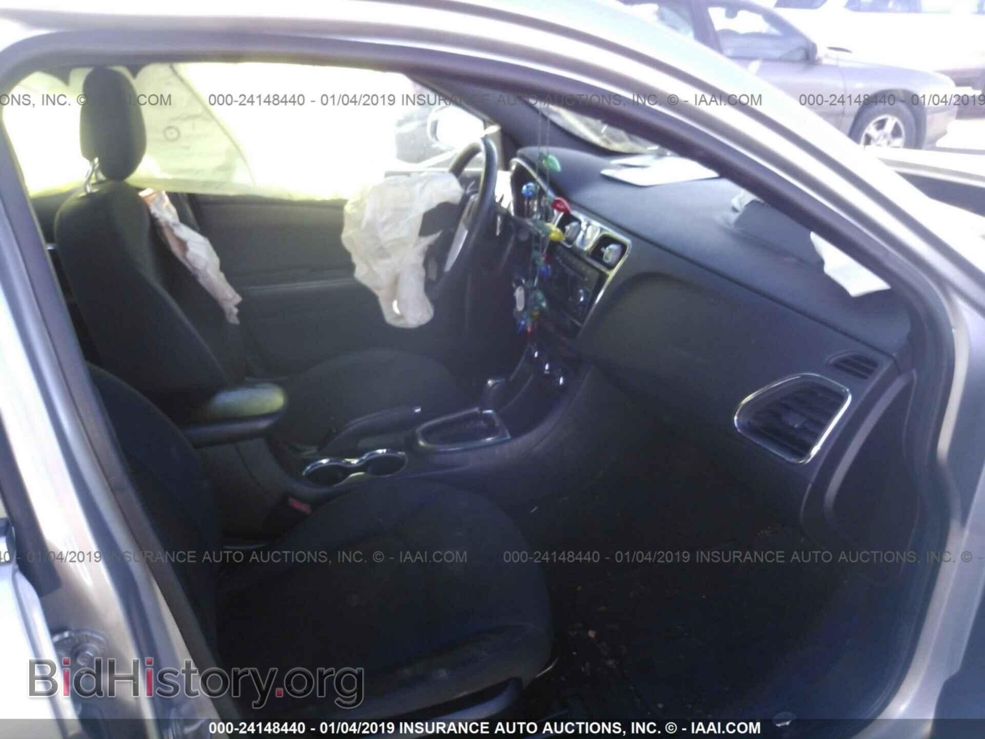 2014 CHRYSLER 200 - VIN: 1C3CCBBG0EN114900 - Фото 5