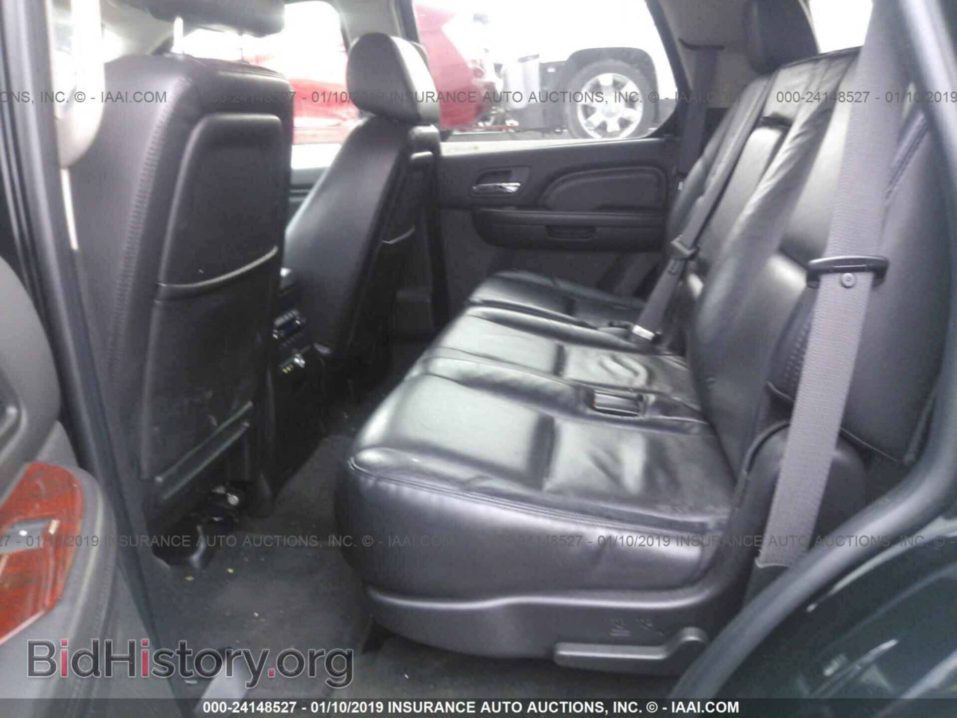 2011 CADILLAC ESCALADE - VIN: 1GYS4BEF9BR164071 - Фото 8