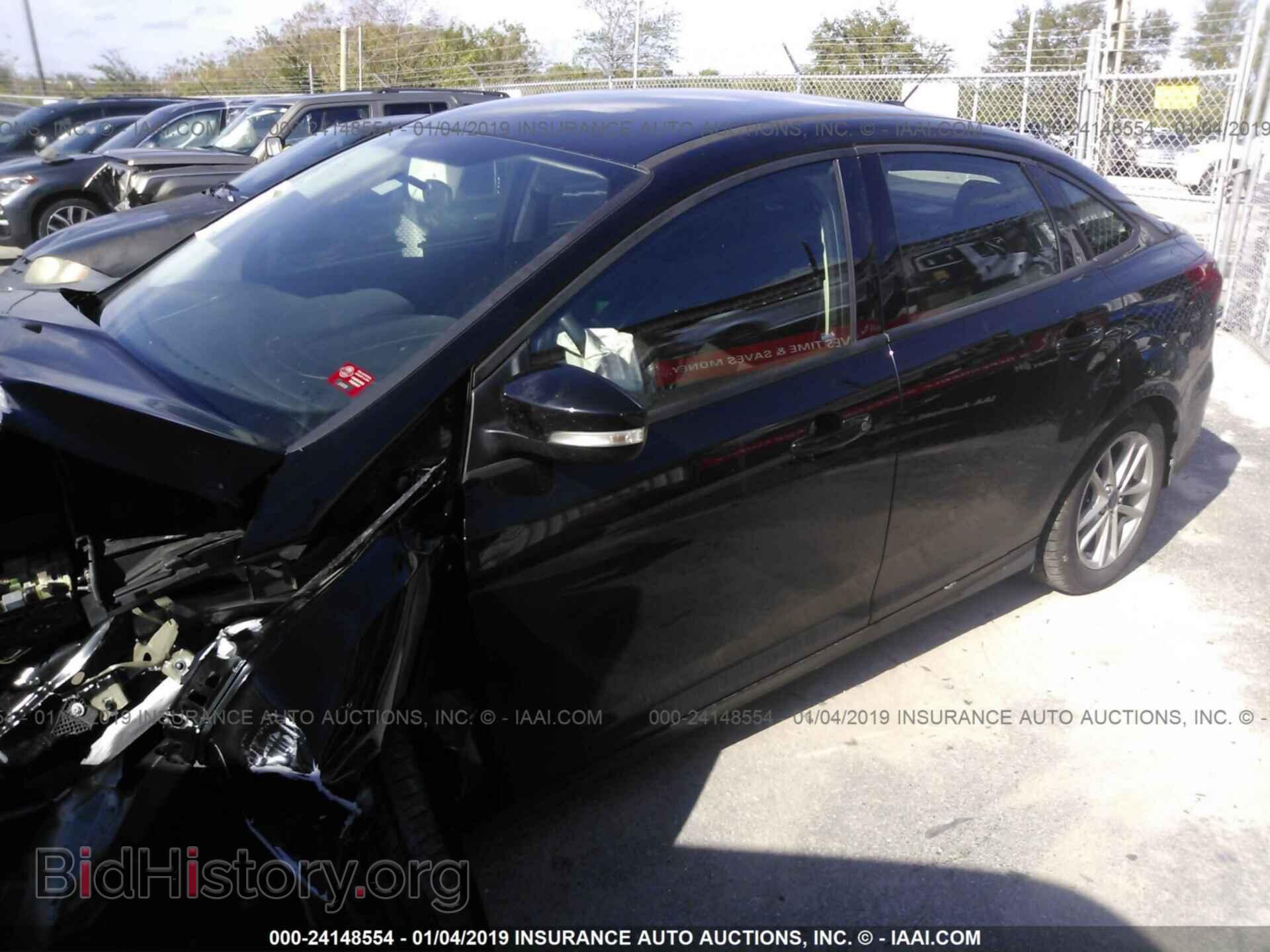 2017 FORD FOCUS - VIN: 1FADP3F26HL252228 - Photo 2