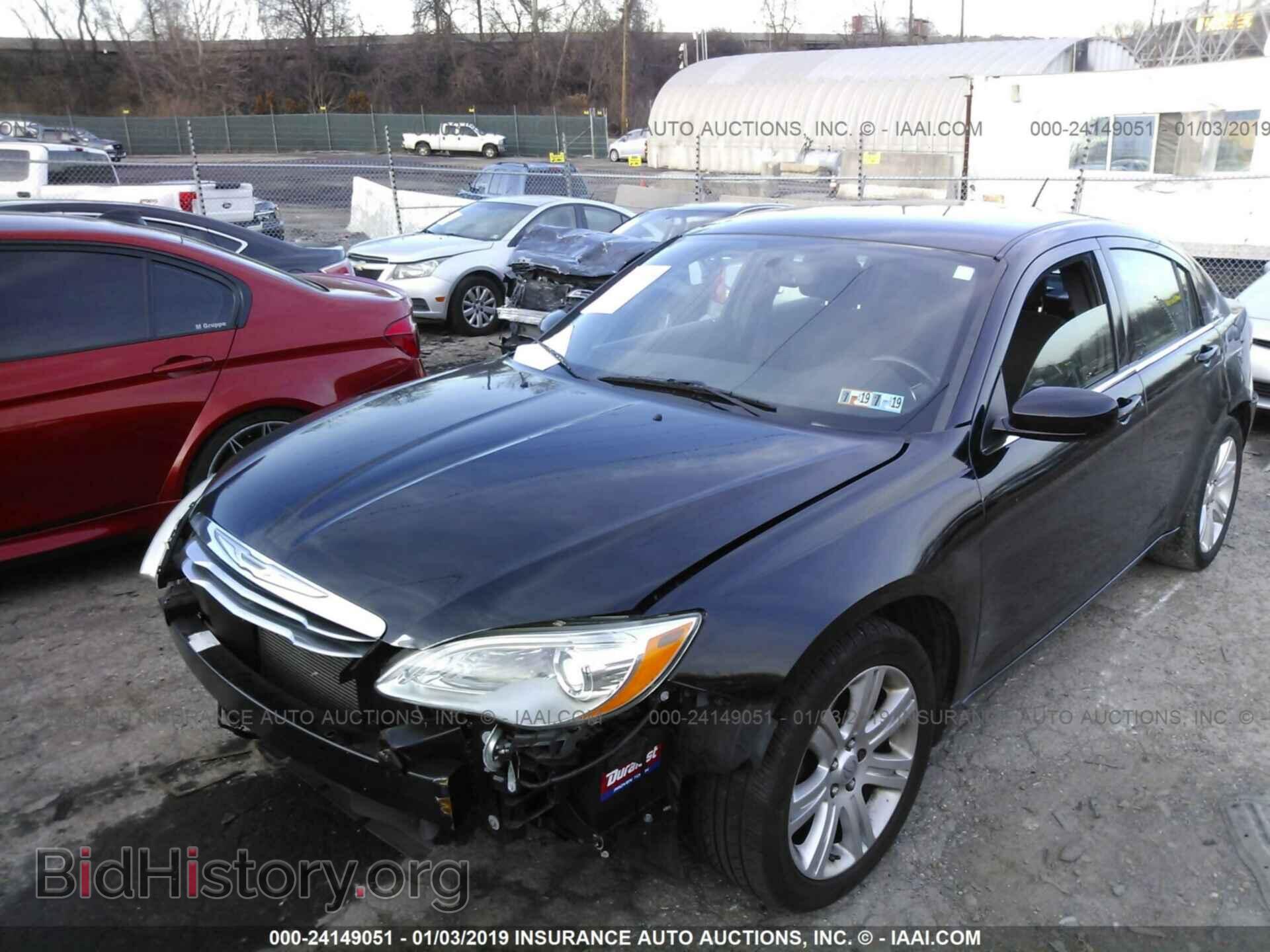 2012 CHRYSLER 200 - VIN: 1C3CCBBB1CN210536 - Фото 2