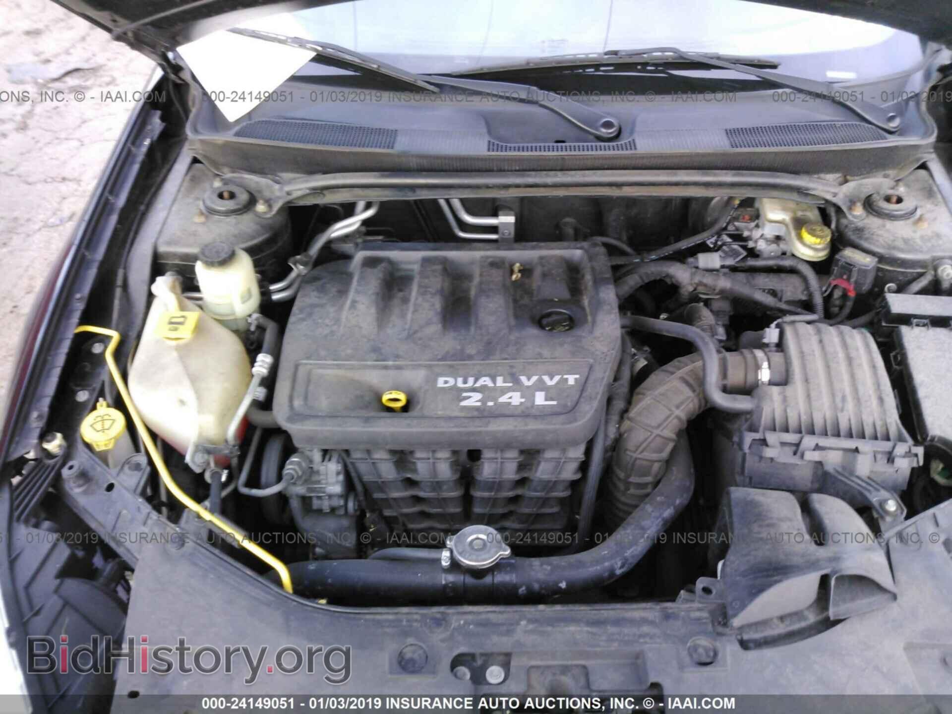 2012 CHRYSLER 200 - VIN: 1C3CCBBB1CN210536 - Фото 10