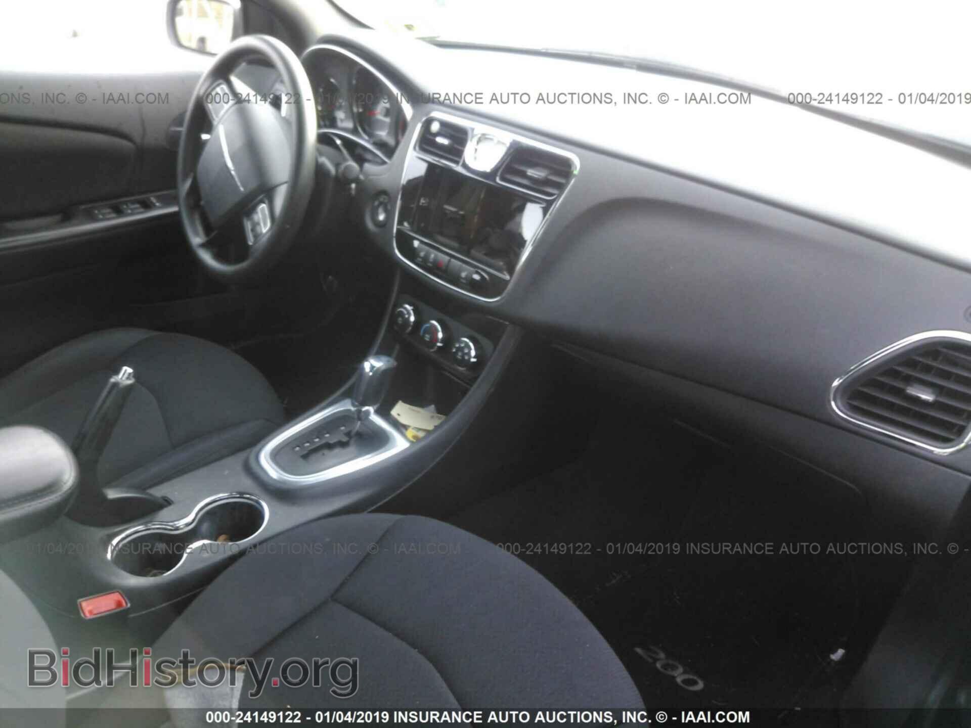 2013 CHRYSLER 200 - VIN: 1C3CCBAG2DN559400 - Photo 5