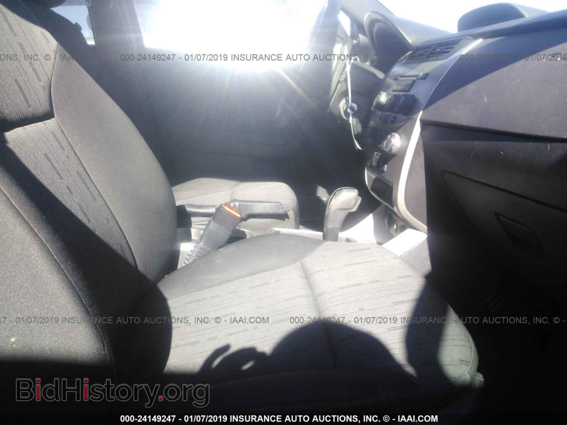 2010 FORD FOCUS - VIN: 1FAHP3FN0AW205003 - Фото 5