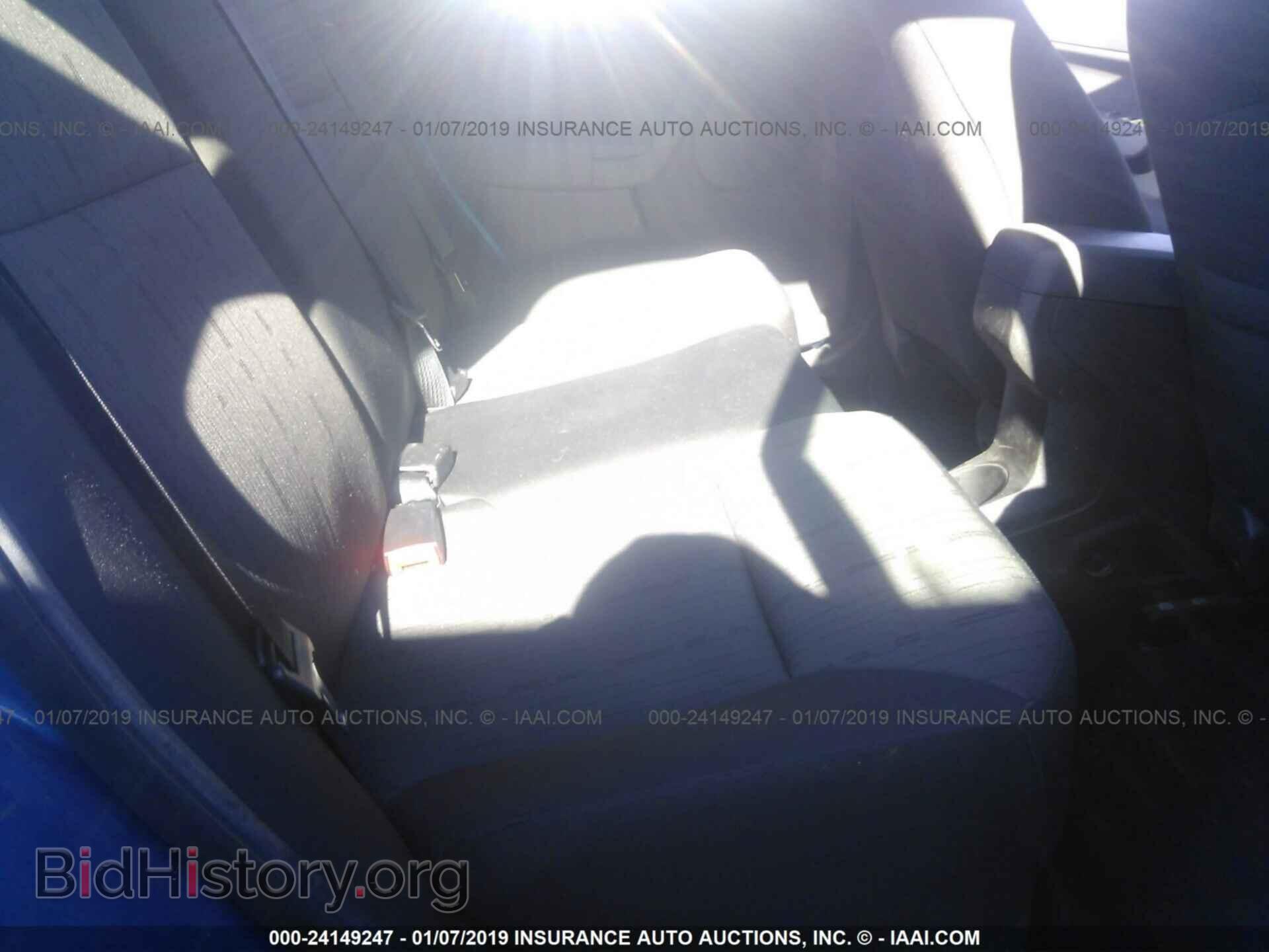 2010 FORD FOCUS - VIN: 1FAHP3FN0AW205003 - Фото 8