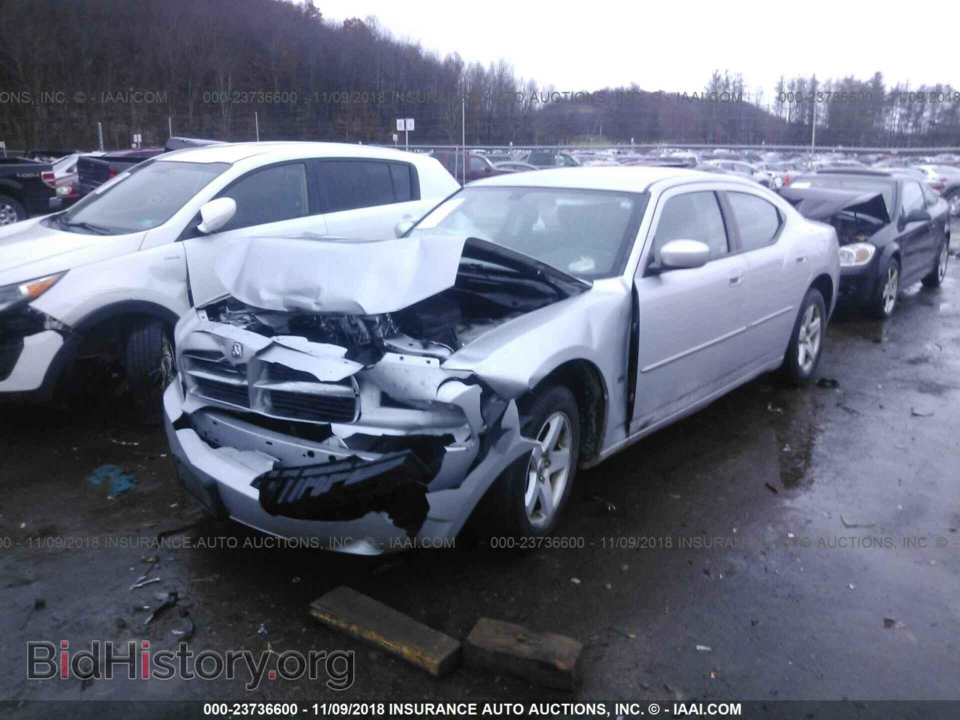 2010 DODGE CHARGER - VIN: 2B3CA3CV4AH271791 - Фото 2