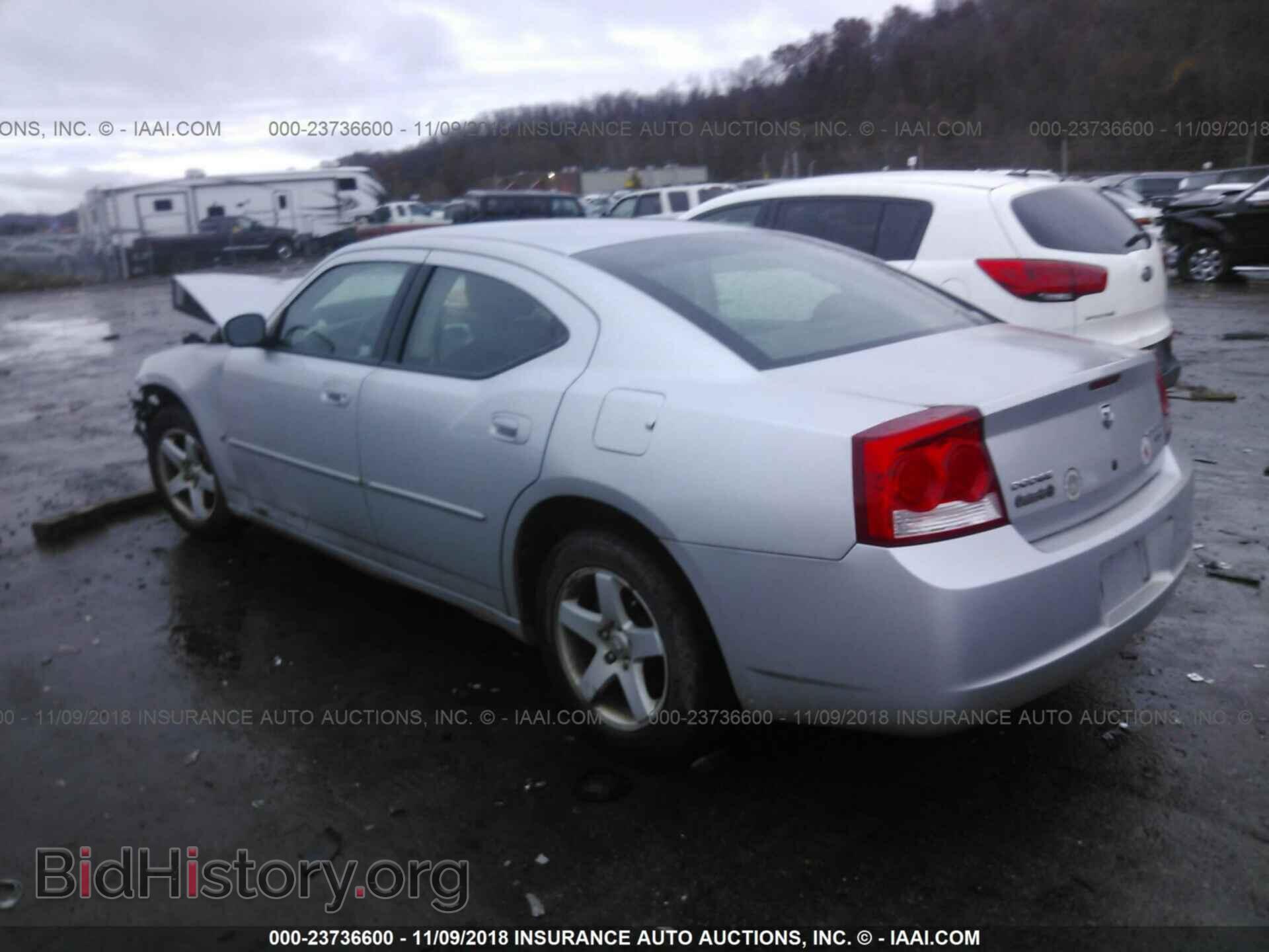 2010 DODGE CHARGER - VIN: 2B3CA3CV4AH271791 - Фото 3