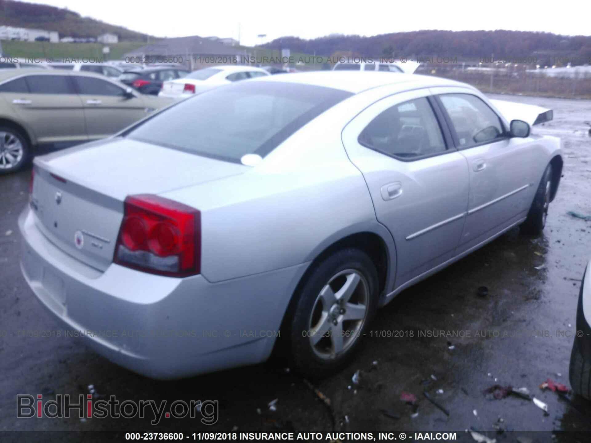 2010 DODGE CHARGER - VIN: 2B3CA3CV4AH271791 - Фото 4