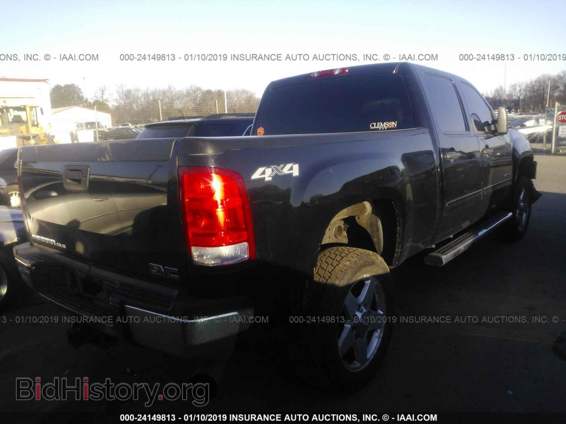 2013 GMC SIERRA - VIN: 1GT120C8XDF218563 - Фото 4