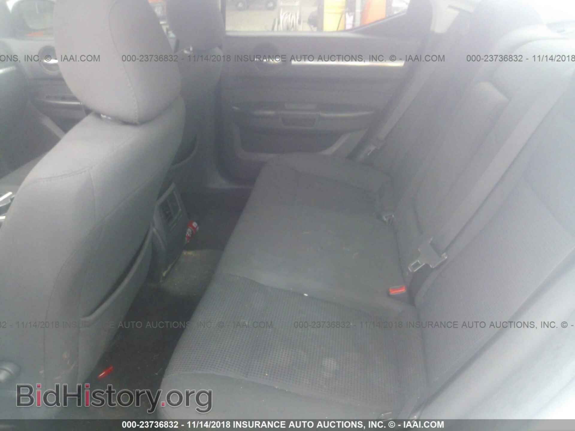 2010 DODGE CHARGER - VIN: 2B3CA3CV2AH285981 - Фото 8