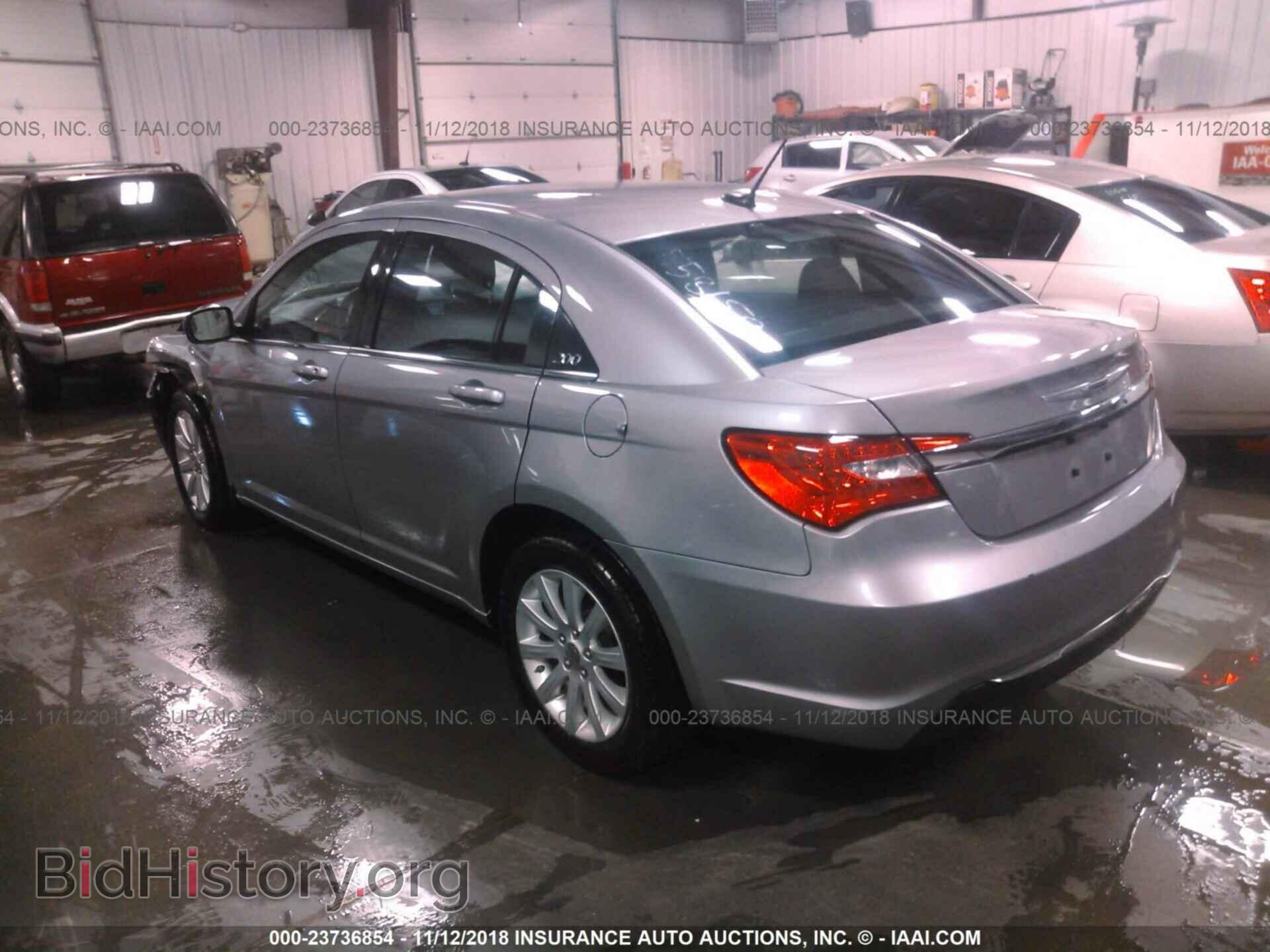 2013 CHRYSLER 200 - VIN: 1C3CCBBB5DN593818 - Photo 3