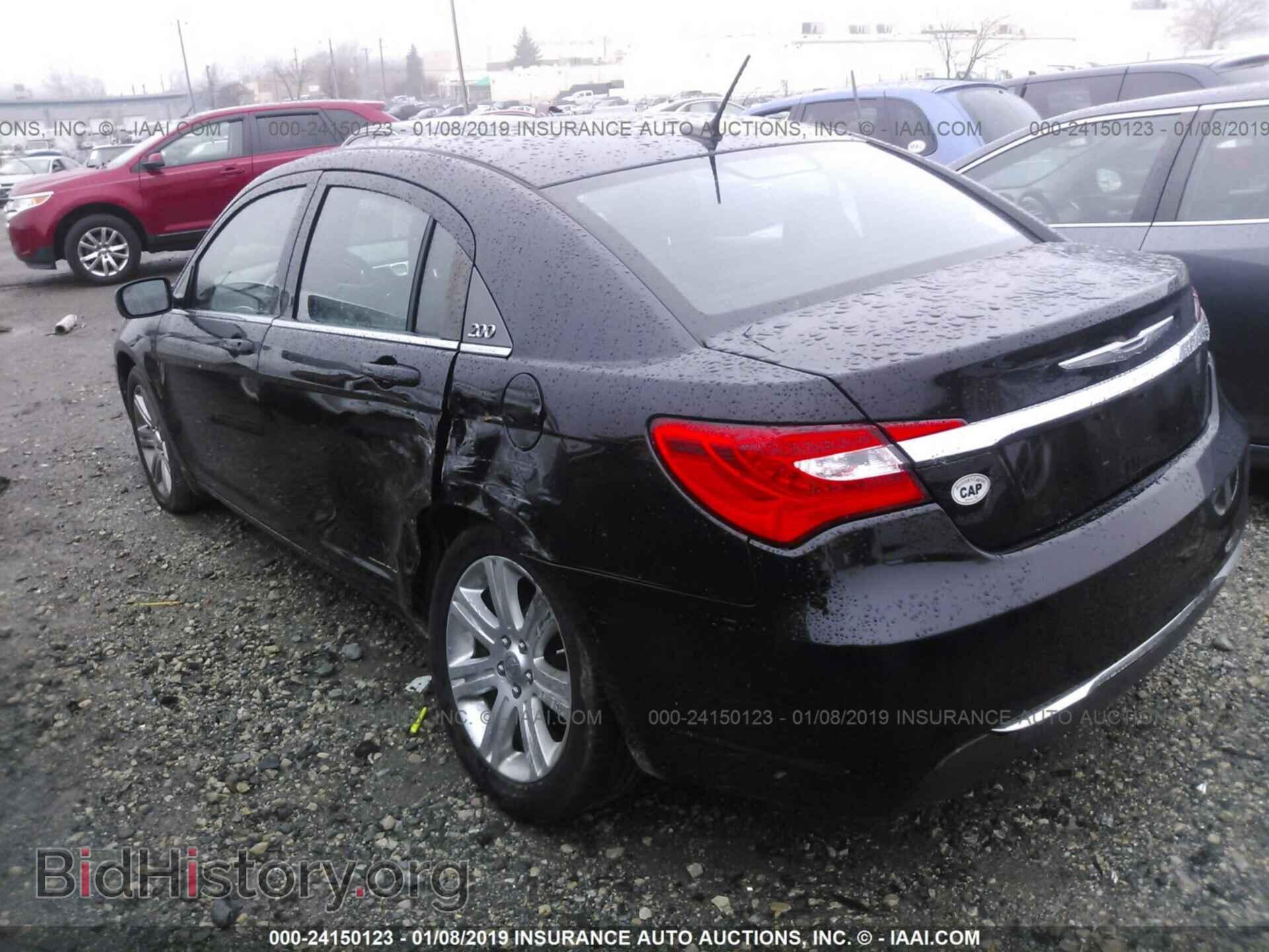 2013 CHRYSLER 200 - VIN: 1C3CCBABXDN698808 - Фото 3
