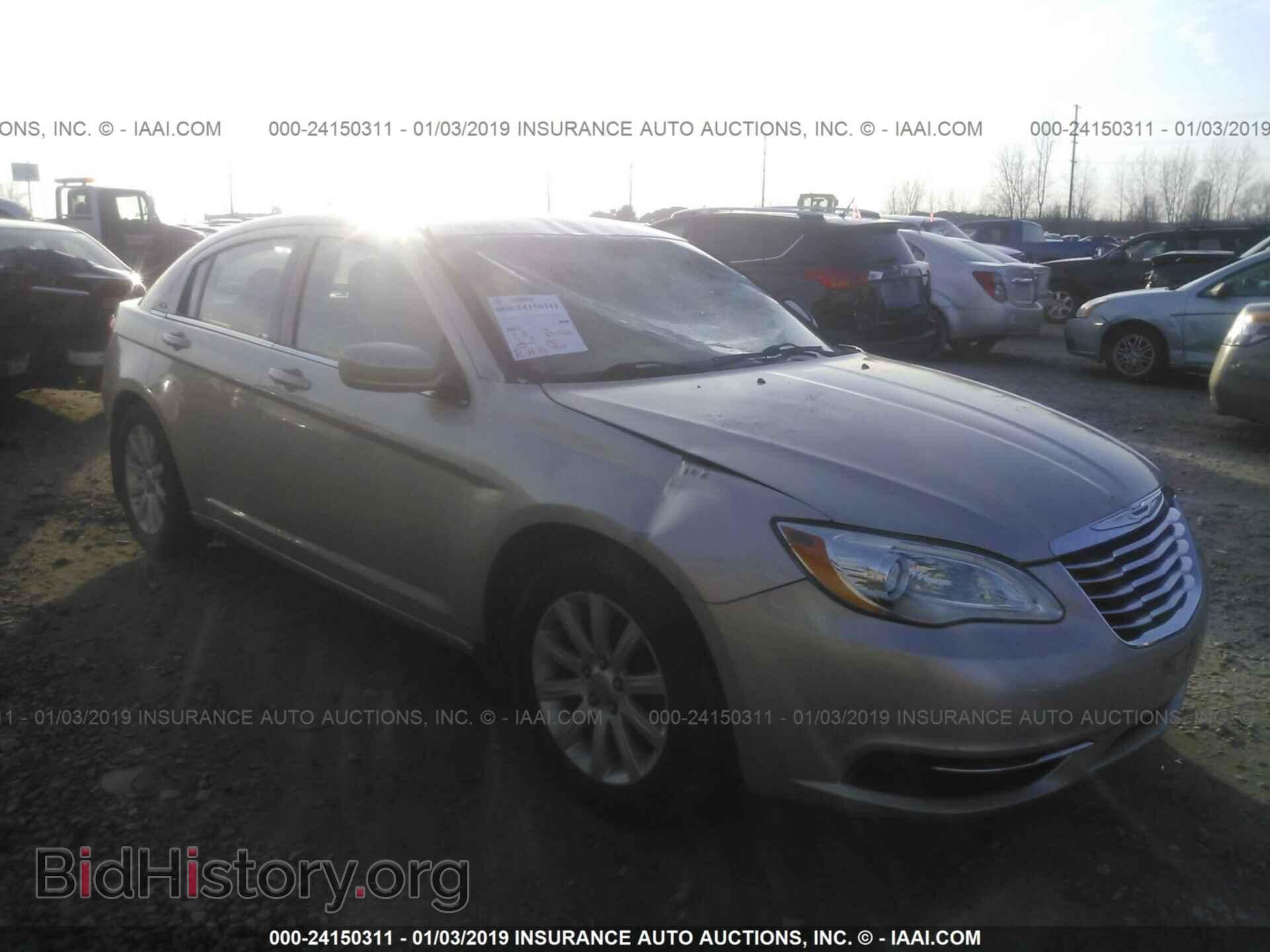 Фотография 1C3CCBBB7DN579144 - CHRYSLER 200 2013