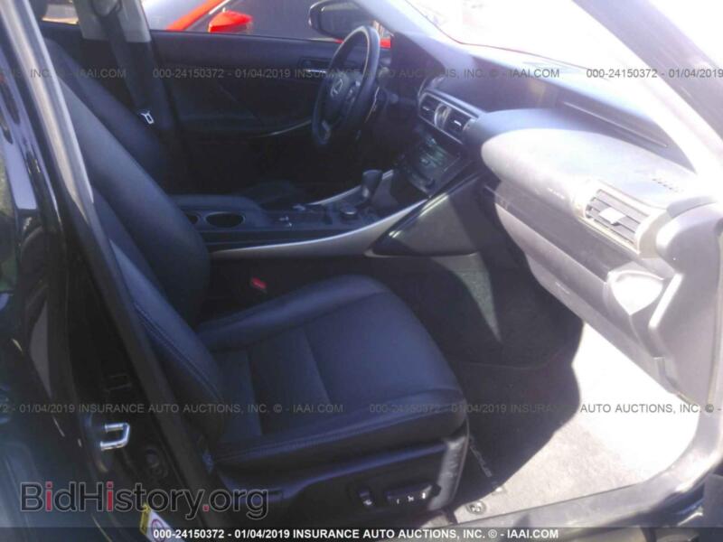 2014 Lexus IS (VIN JTHBF1D25E5003882) — фото 5 из 10