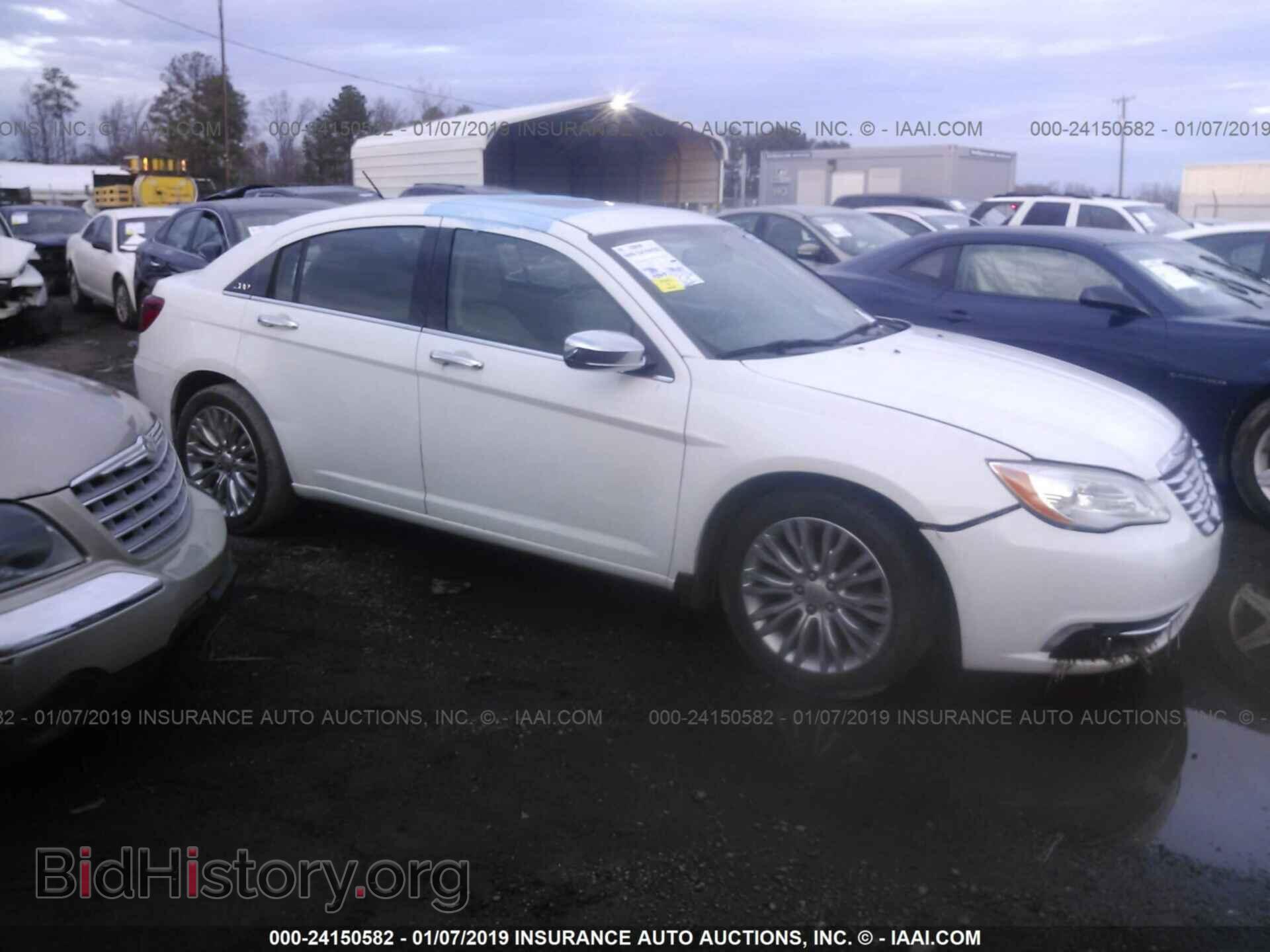 Фотография 1C3CCBCG2CN124002 - CHRYSLER 200 2012