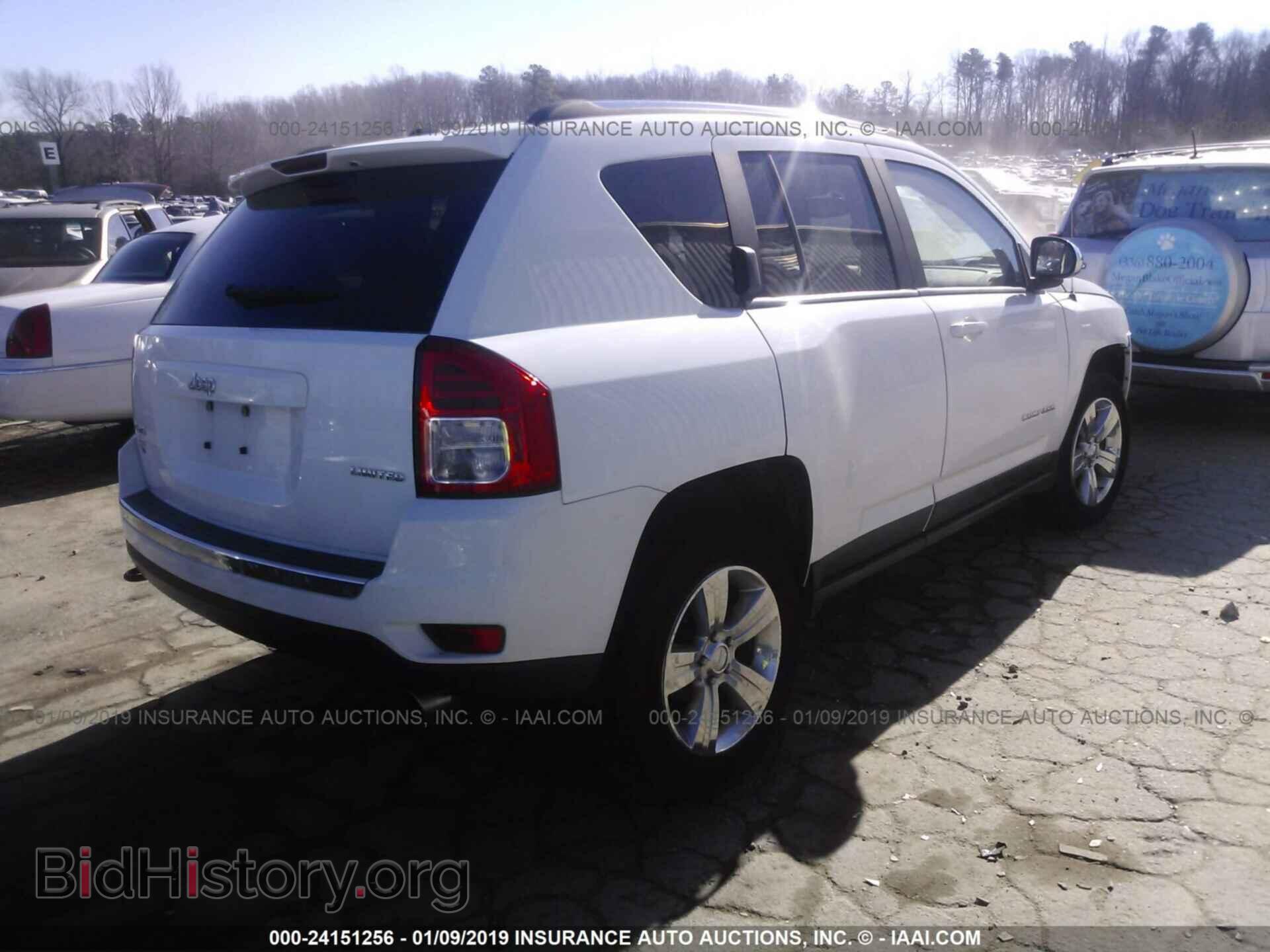 2011 JEEP COMPASS - VIN: 1J4NF5FB3BD216571 - Photo 4