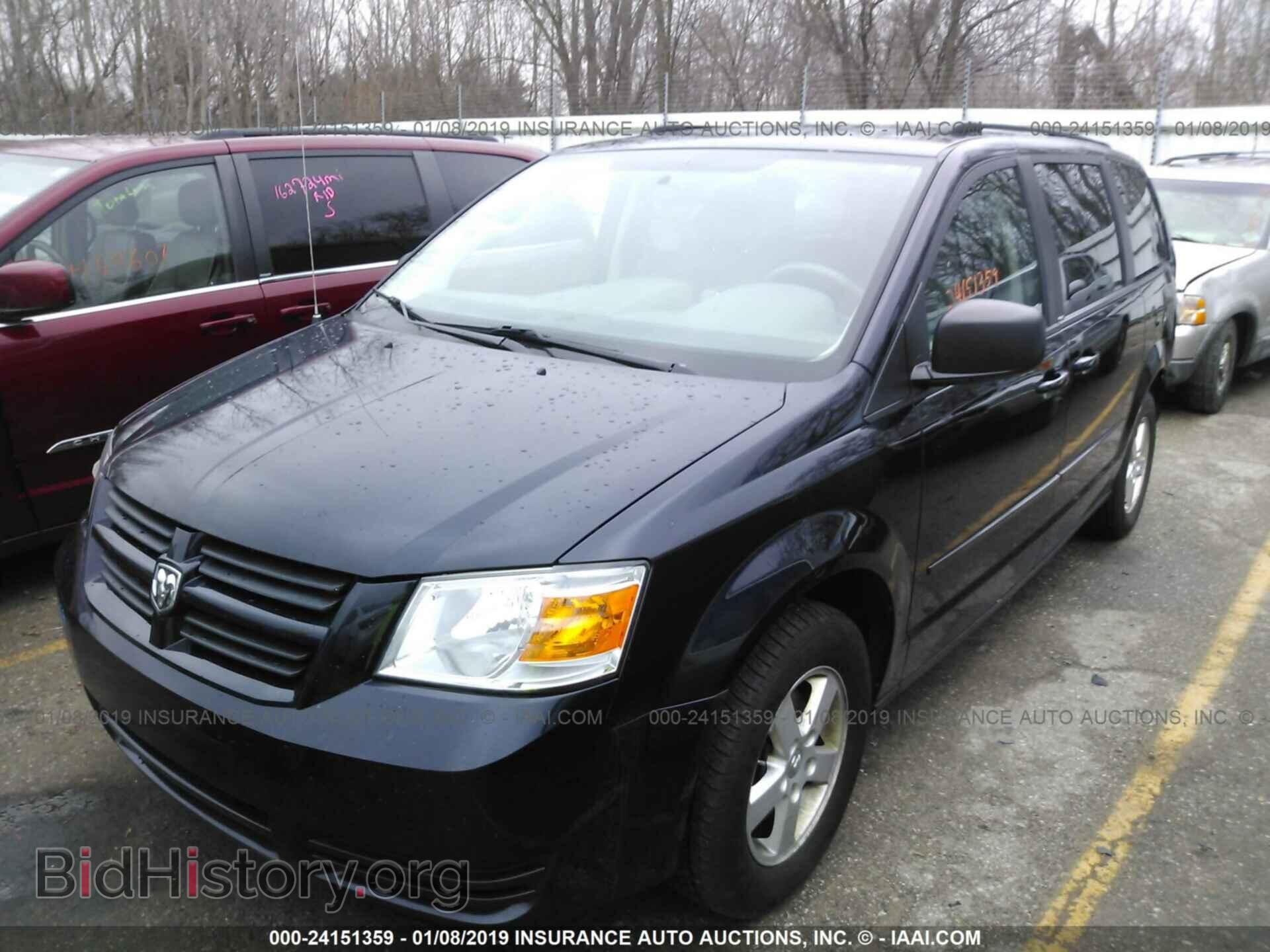 2010 DODGE GRAND CARAVAN - VIN: 2D4RN3D14AR371721 - Фото 2