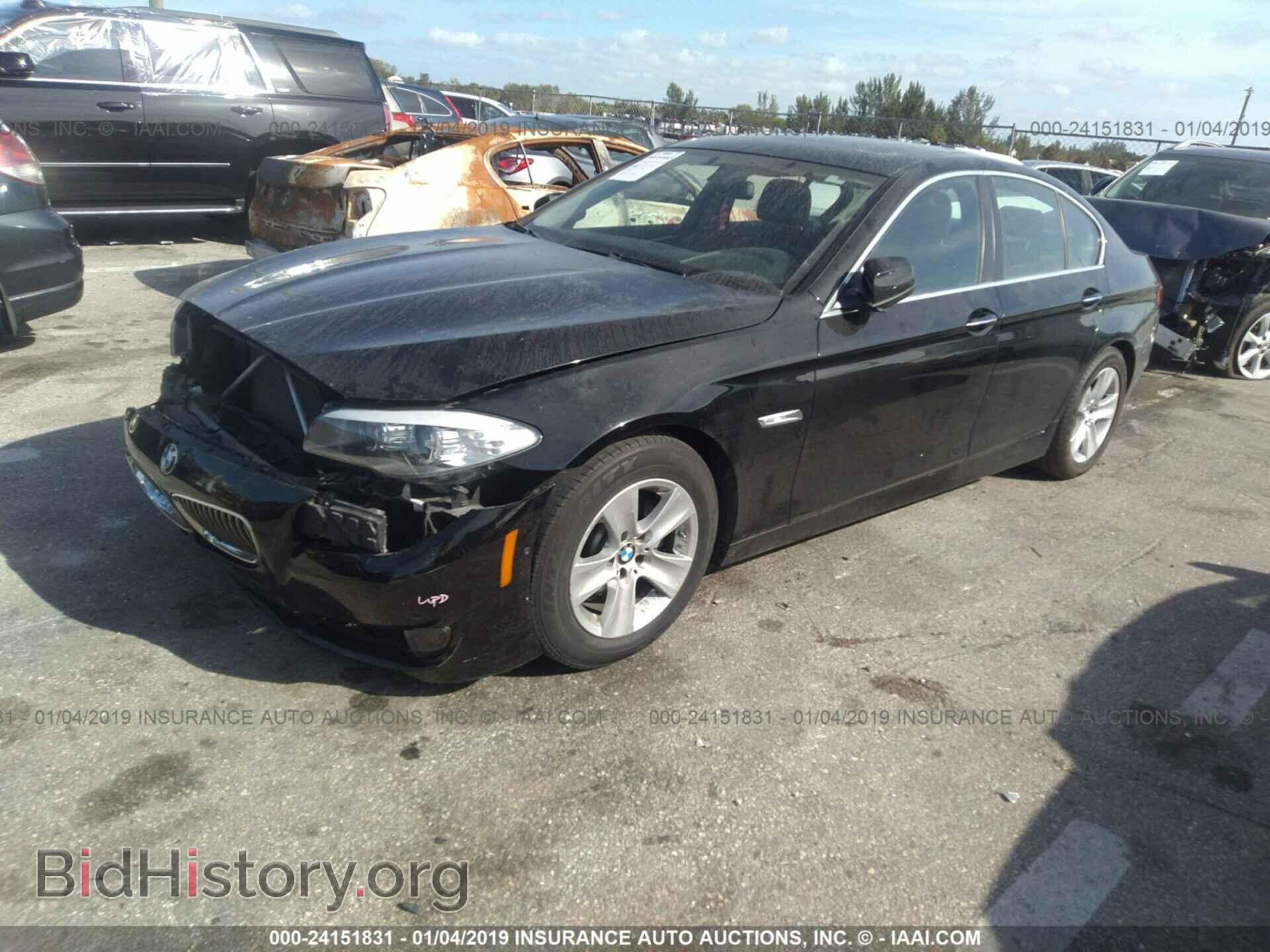 2013 BMW 528 - VIN: WBAXG5C57DDY32848 - Фото 2