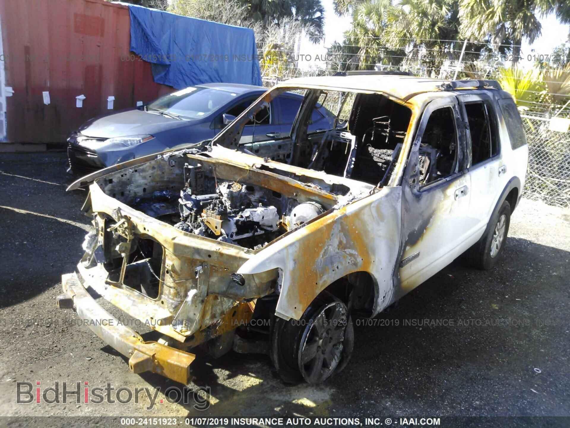 2007 FORD EXPLORER - VIN: 1FMEU63E97UB04019 - Photo 2