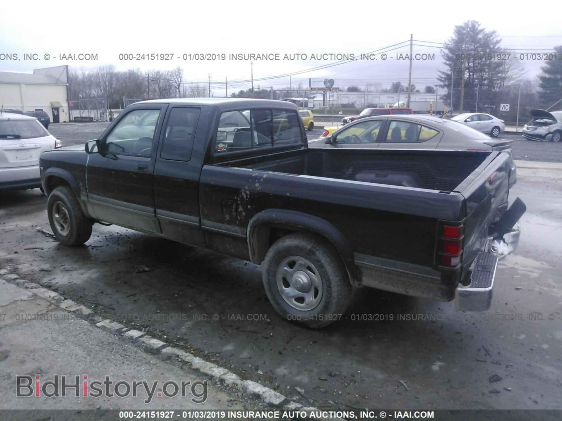 1995 DODGE DAKOTA - VIN: 1B7GG23X2SS212212 - Фото 3