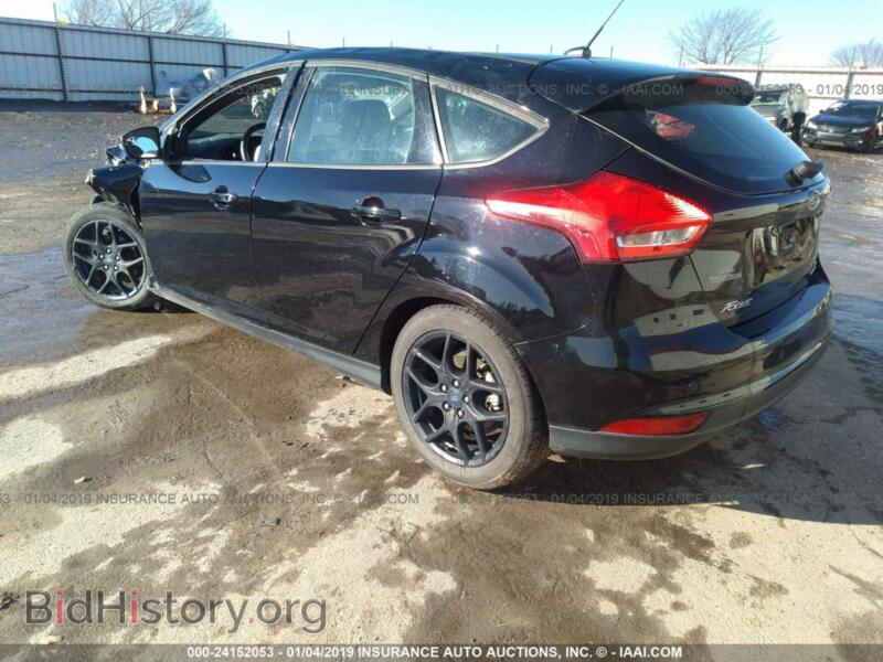 2016 Ford FOCUS (VIN 1FADP3K24GL345785) — фото 3 из 10
