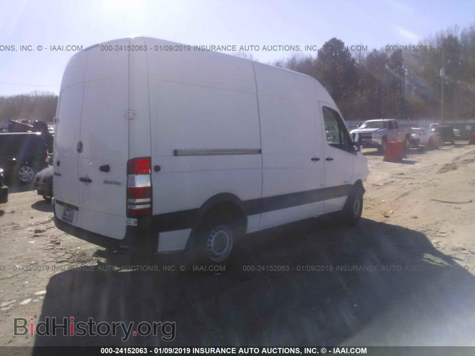 2013 MERCEDES-BENZ SPRINTER - VIN: WD3PE7CCXD5755559 - Фото 4