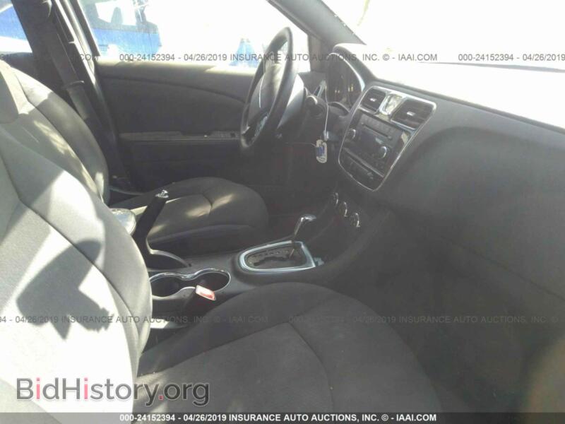 2012 Chrysler 200 (VIN 1C3CCBAB2CN281701) — фото 5 из 10