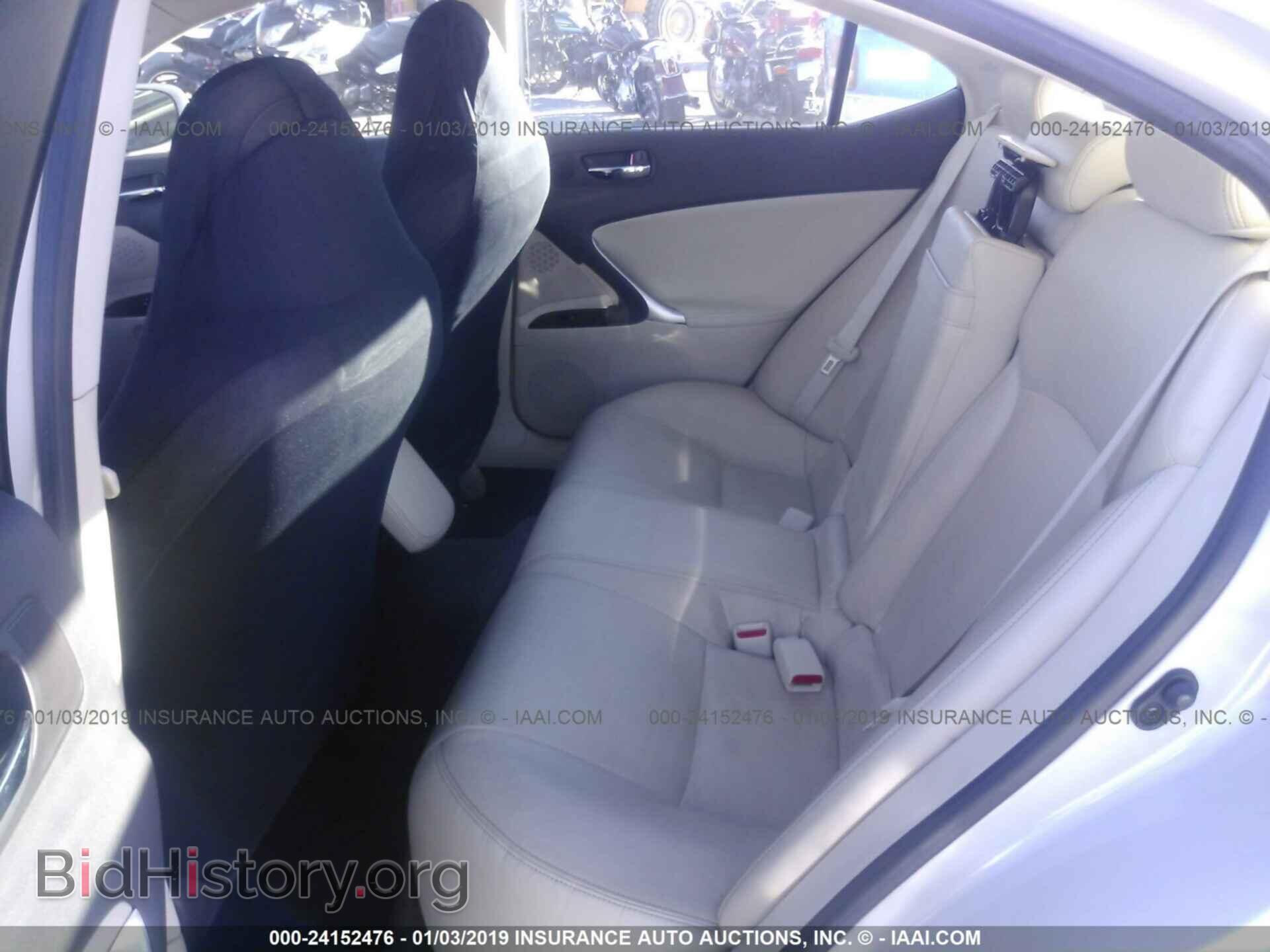 2010 LEXUS IS - VIN: JTHBF5C20A5111734 - Фото 8