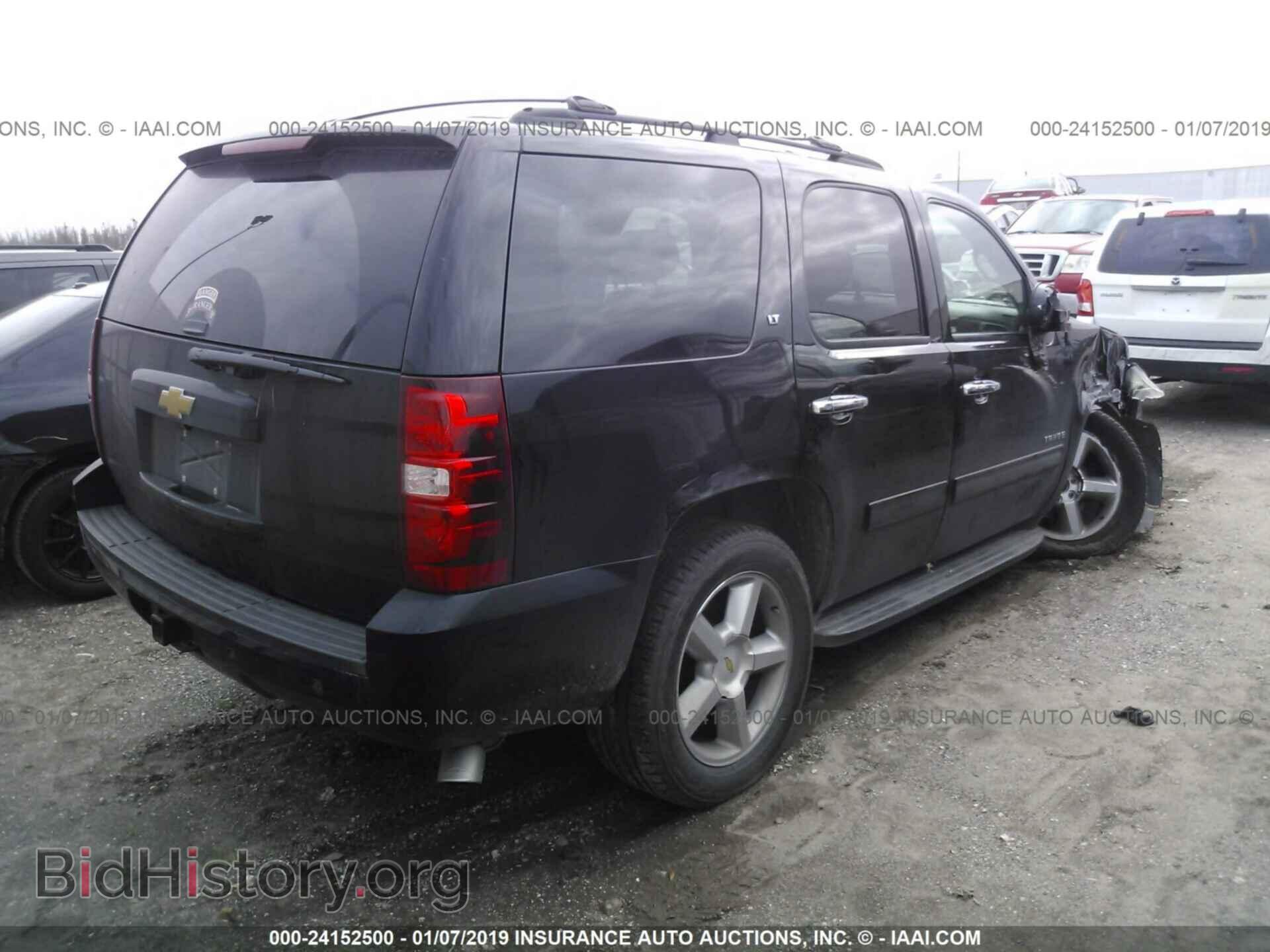 2011 CHEVROLET TAHOE - VIN: 1GNSCBE02BR390528 - Фото 4