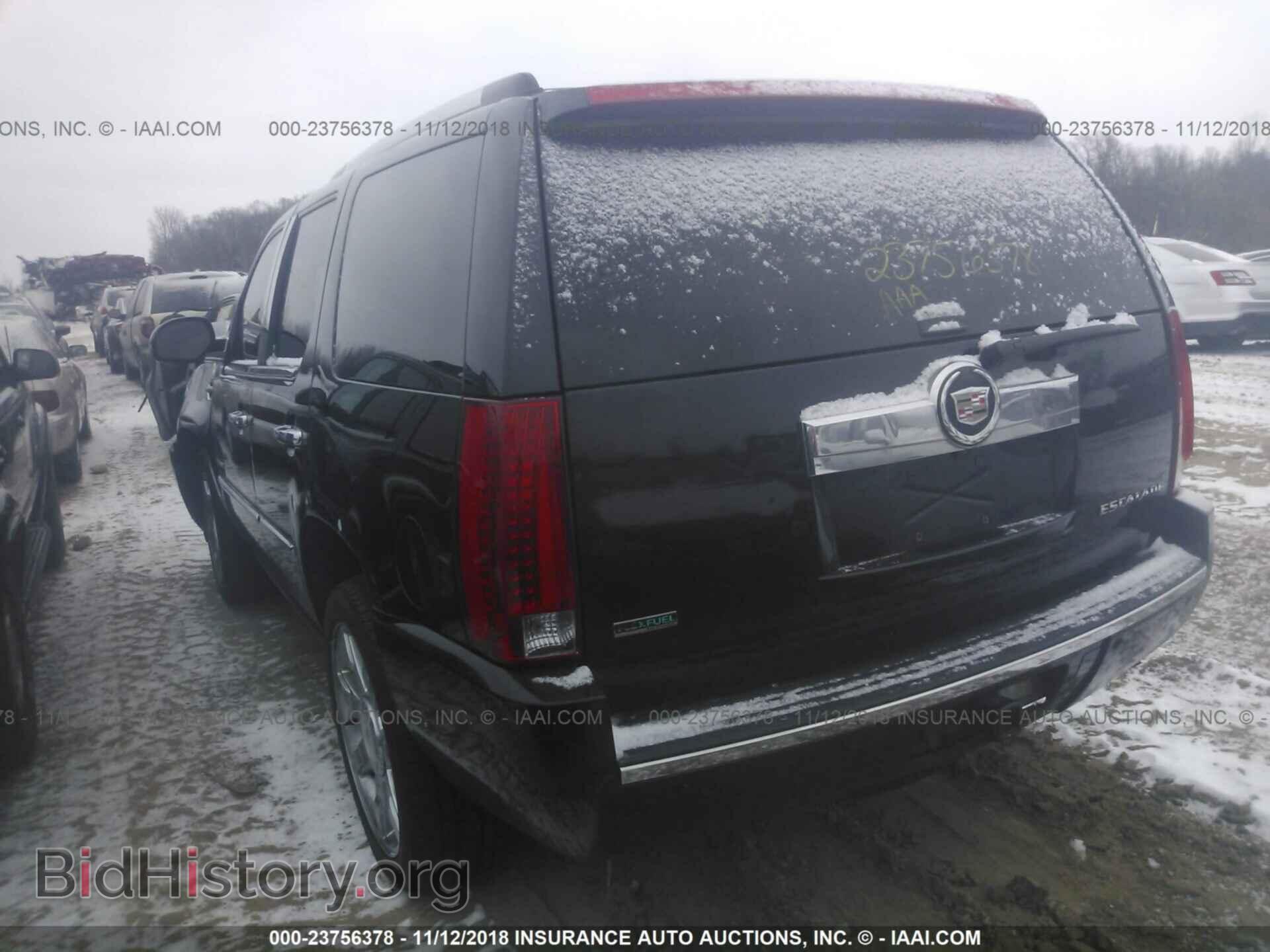 2011 CADILLAC ESCALADE - VIN: 1GYS4CEF3BR100422 - Photo 3