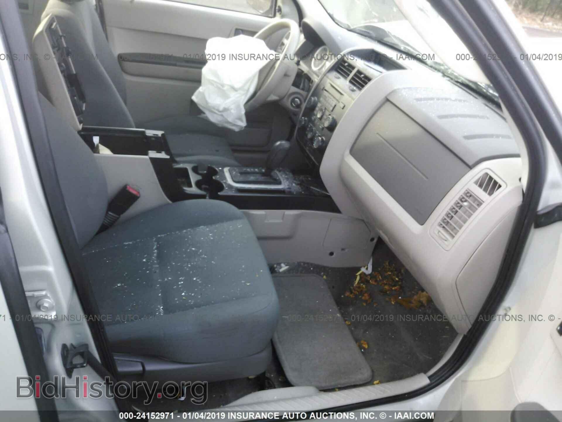 2009 FORD ESCAPE - VIN: 1FMCU02799KA04251 - Фото 5