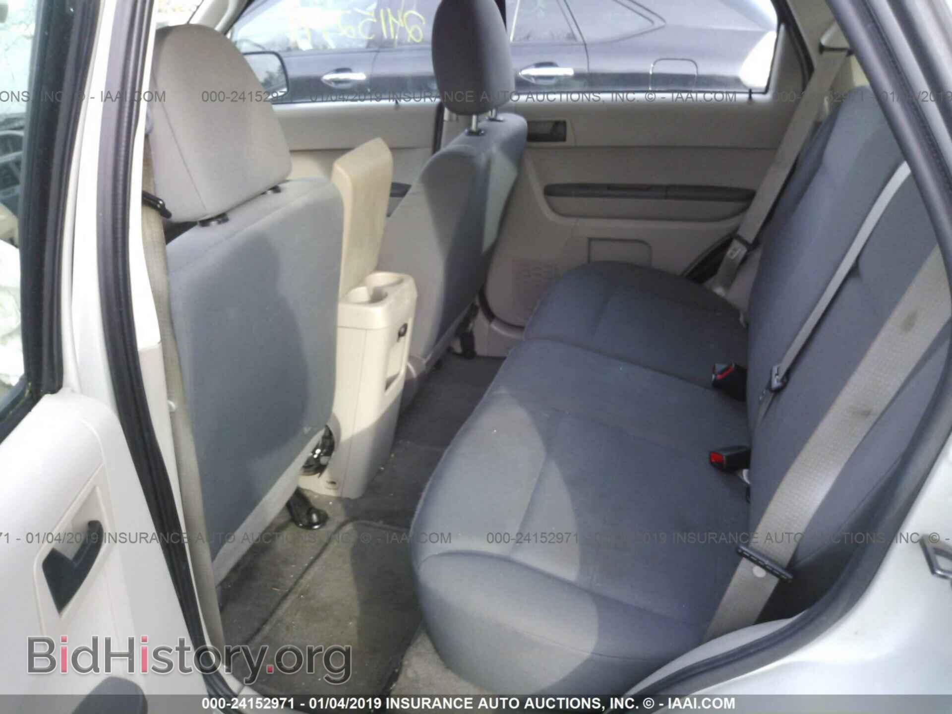 2009 FORD ESCAPE - VIN: 1FMCU02799KA04251 - Фото 8