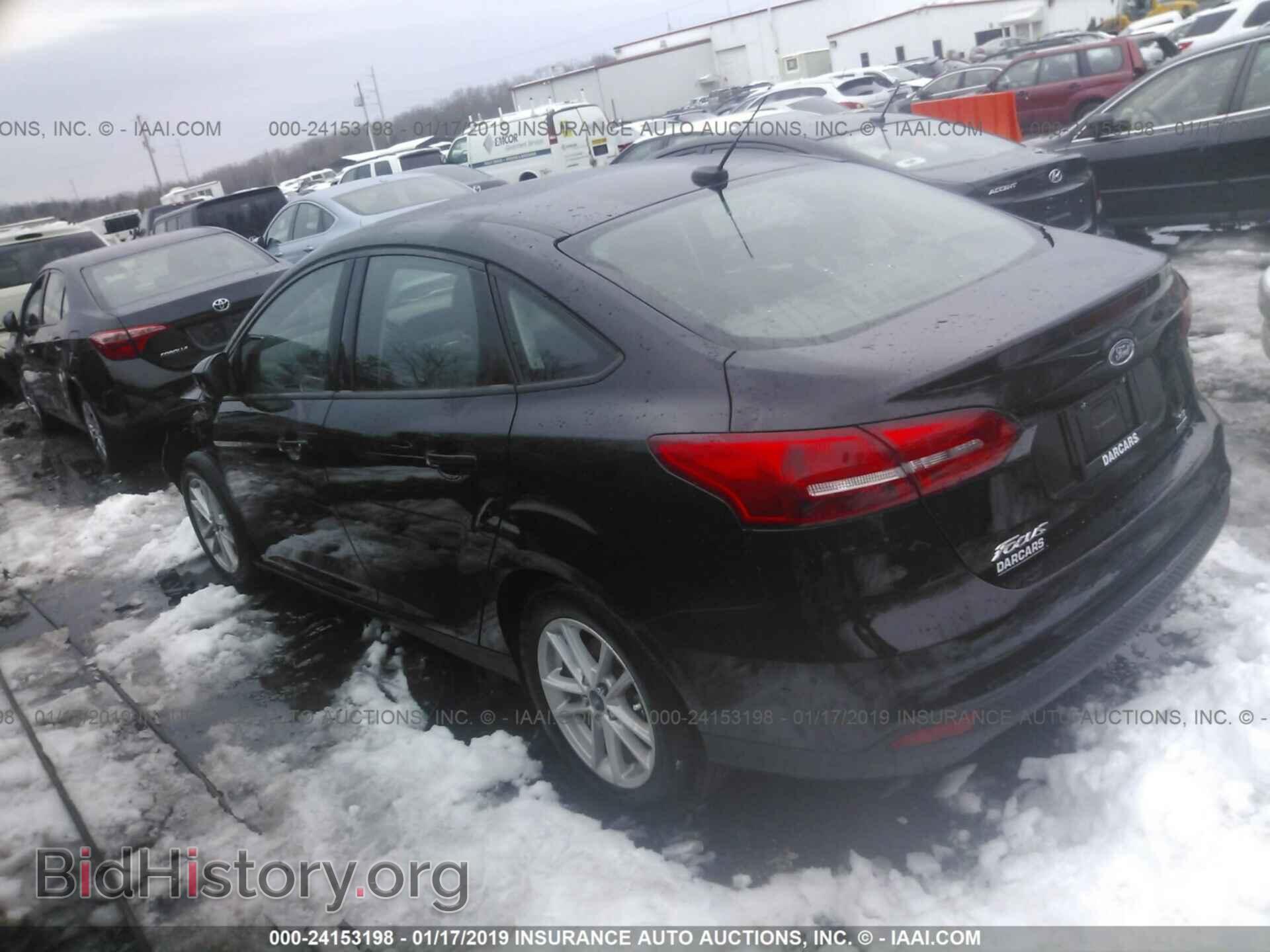 2018 FORD FOCUS - VIN: 1FADP3FE1JL308785 - Фото 3
