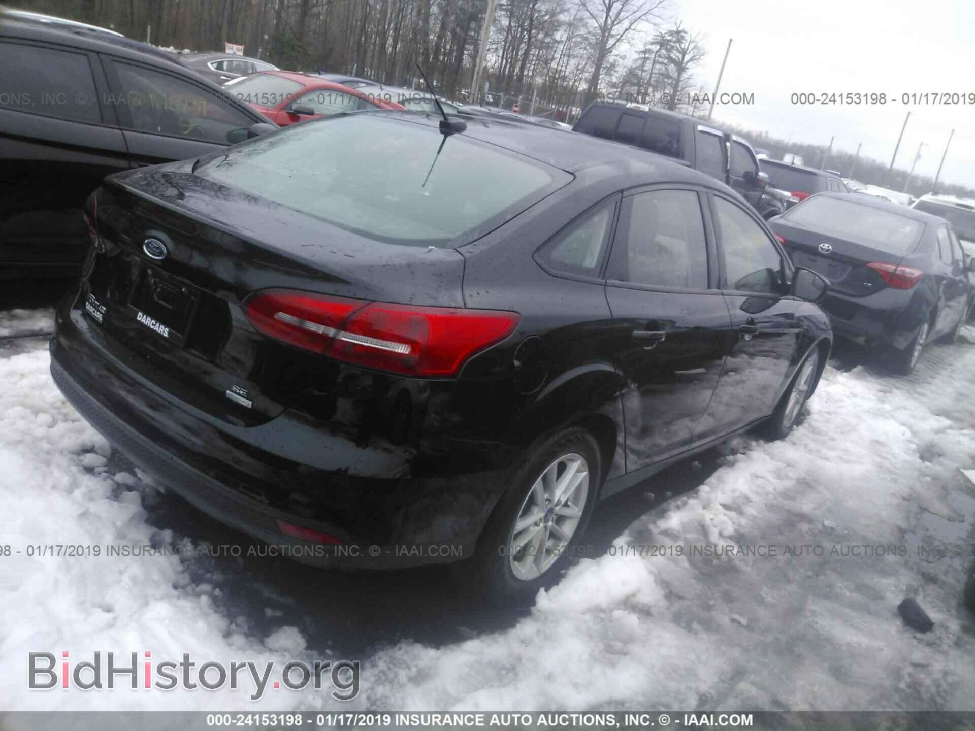 2018 FORD FOCUS - VIN: 1FADP3FE1JL308785 - Фото 4