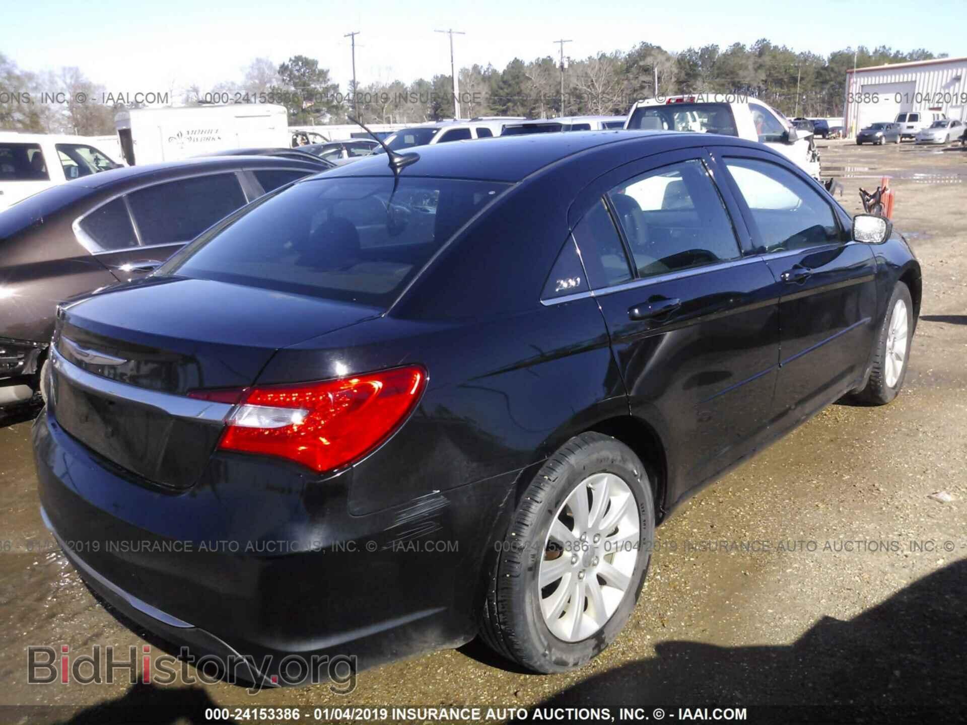 2013 CHRYSLER 200 - VIN: 1C3CCBBB8DN714342 - Photo 4