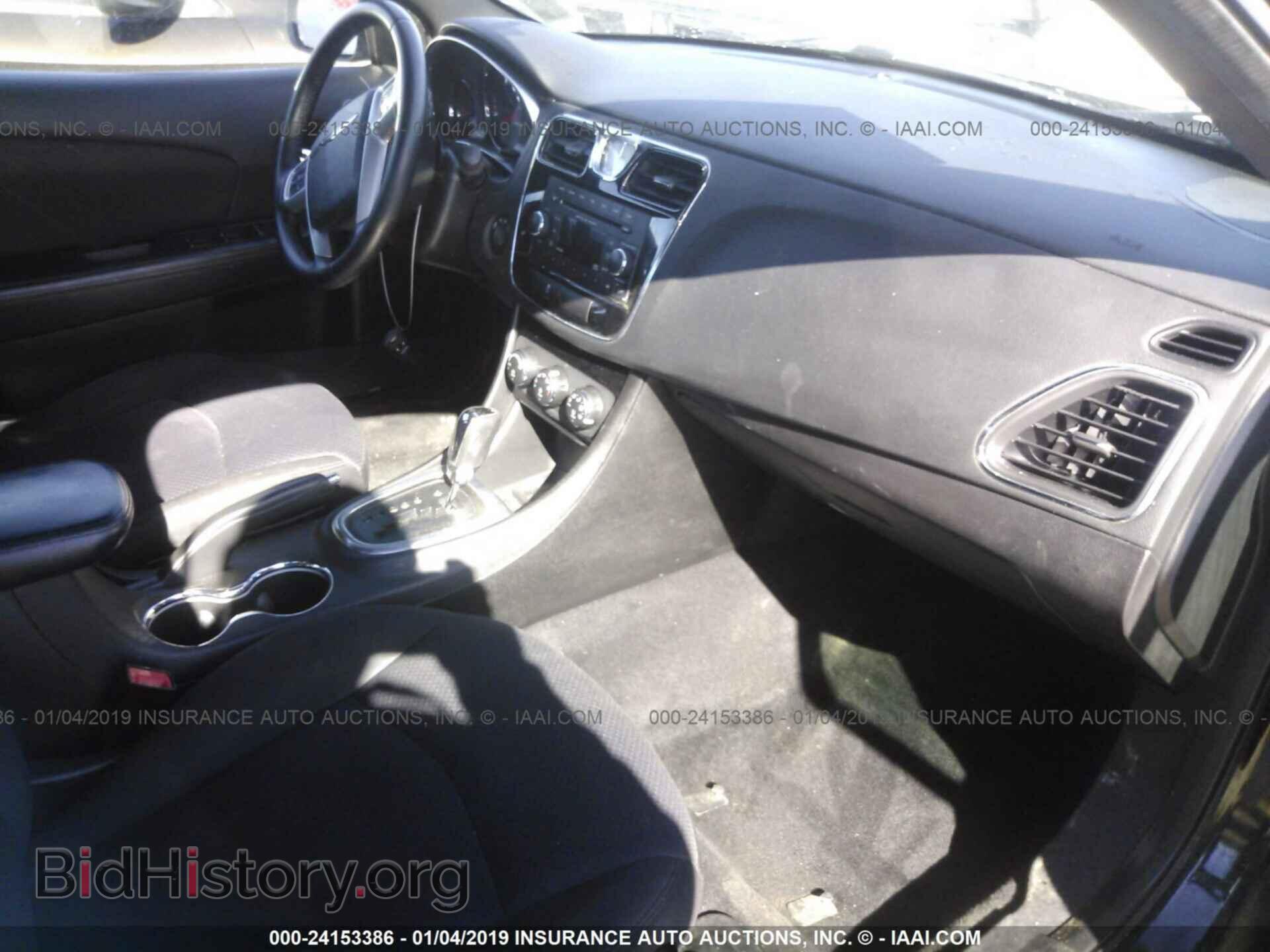 2013 CHRYSLER 200 - VIN: 1C3CCBBB8DN714342 - Photo 5