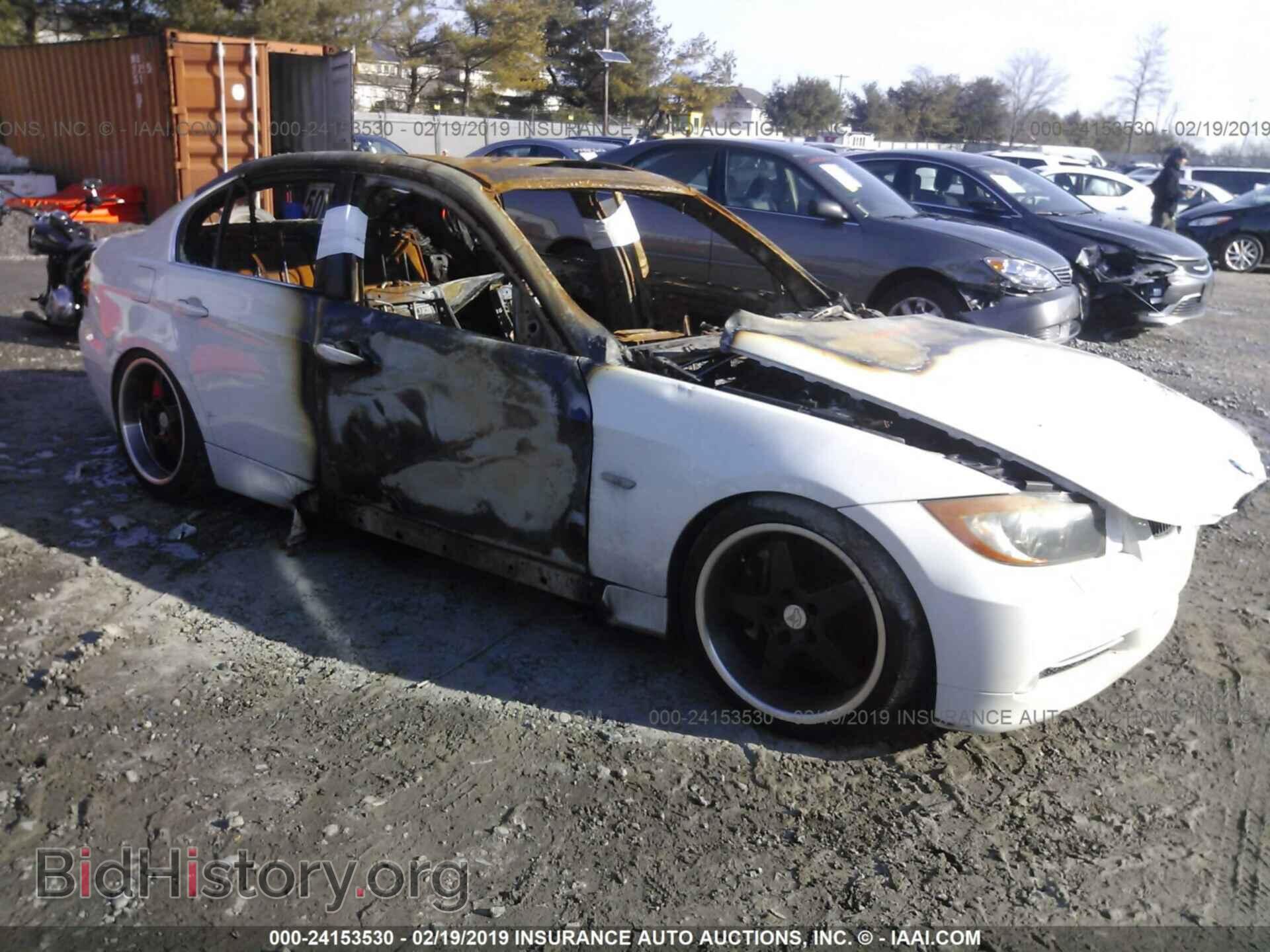Photo WBAVB73537PA65720 - BMW 335 2007