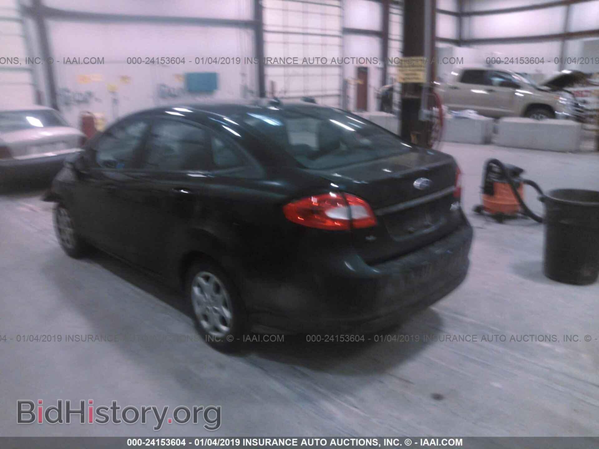 2013 FORD FIESTA - VIN: 3FADP4BJ6DM220441 - Фото 3