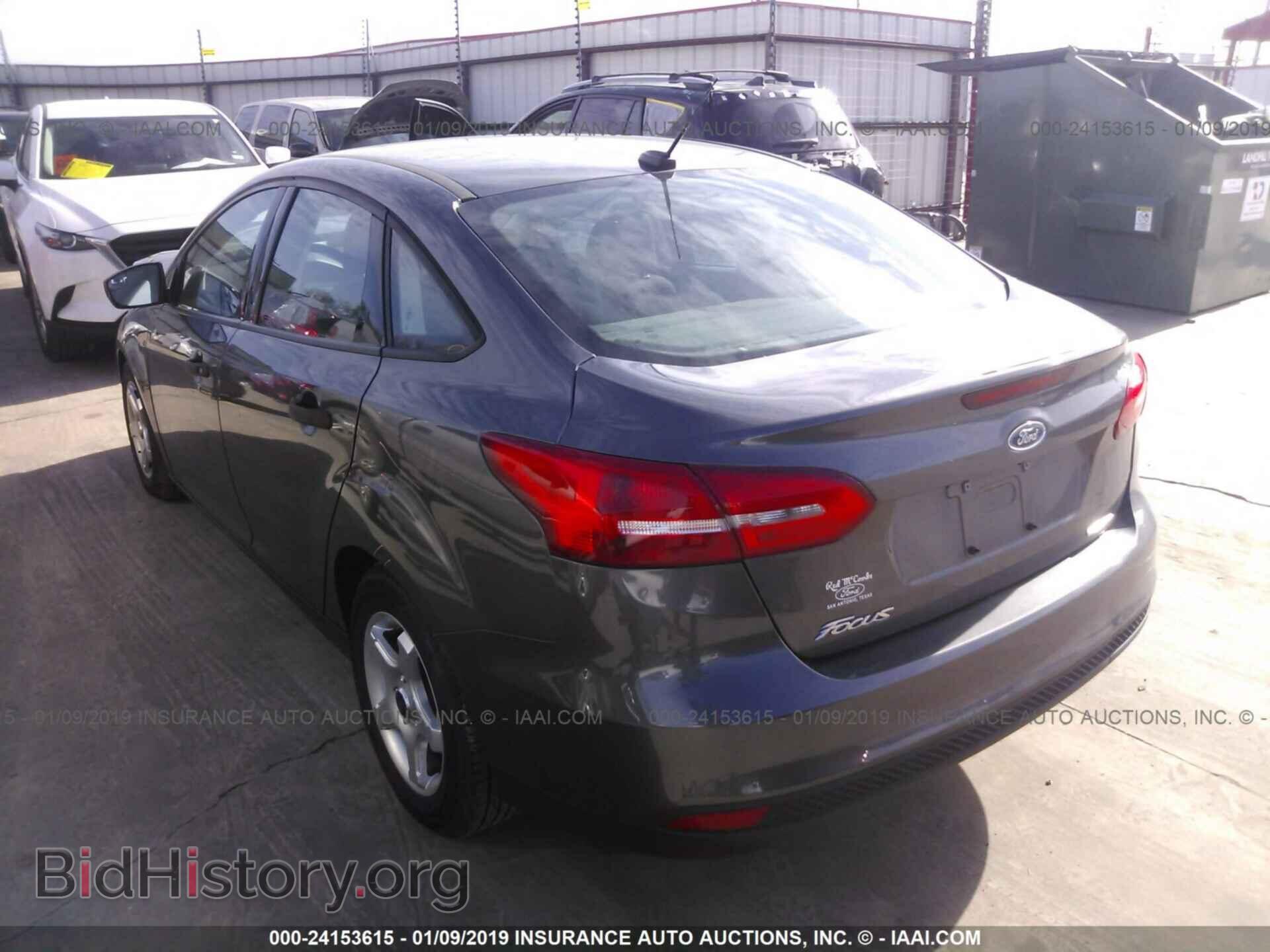 2016 FORD FOCUS - VIN: 1FADP3E26GL257946 - Photo 3