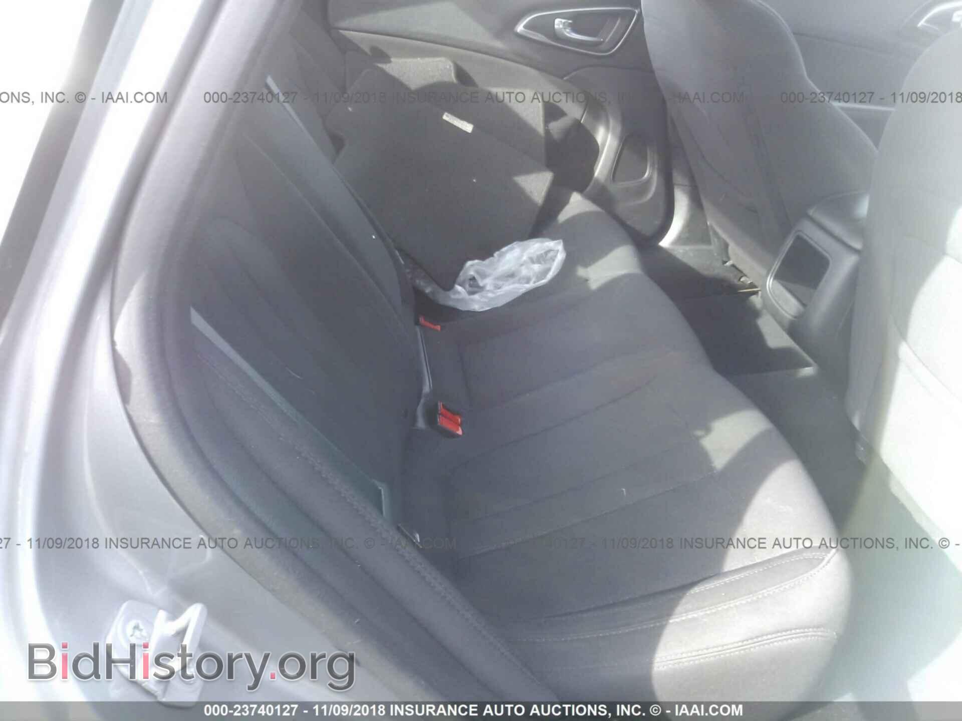 2015 CHRYSLER 200 - VIN: 1C3CCCAB0FN589928 - Photo 8